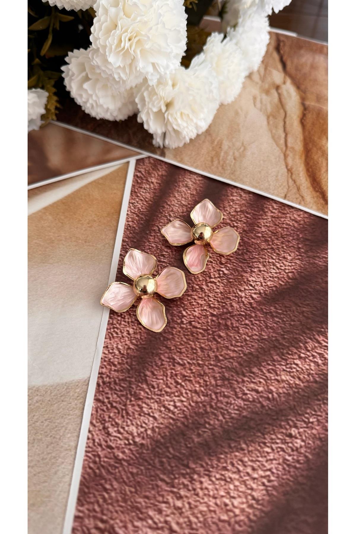 Çiçek pinterest küpe