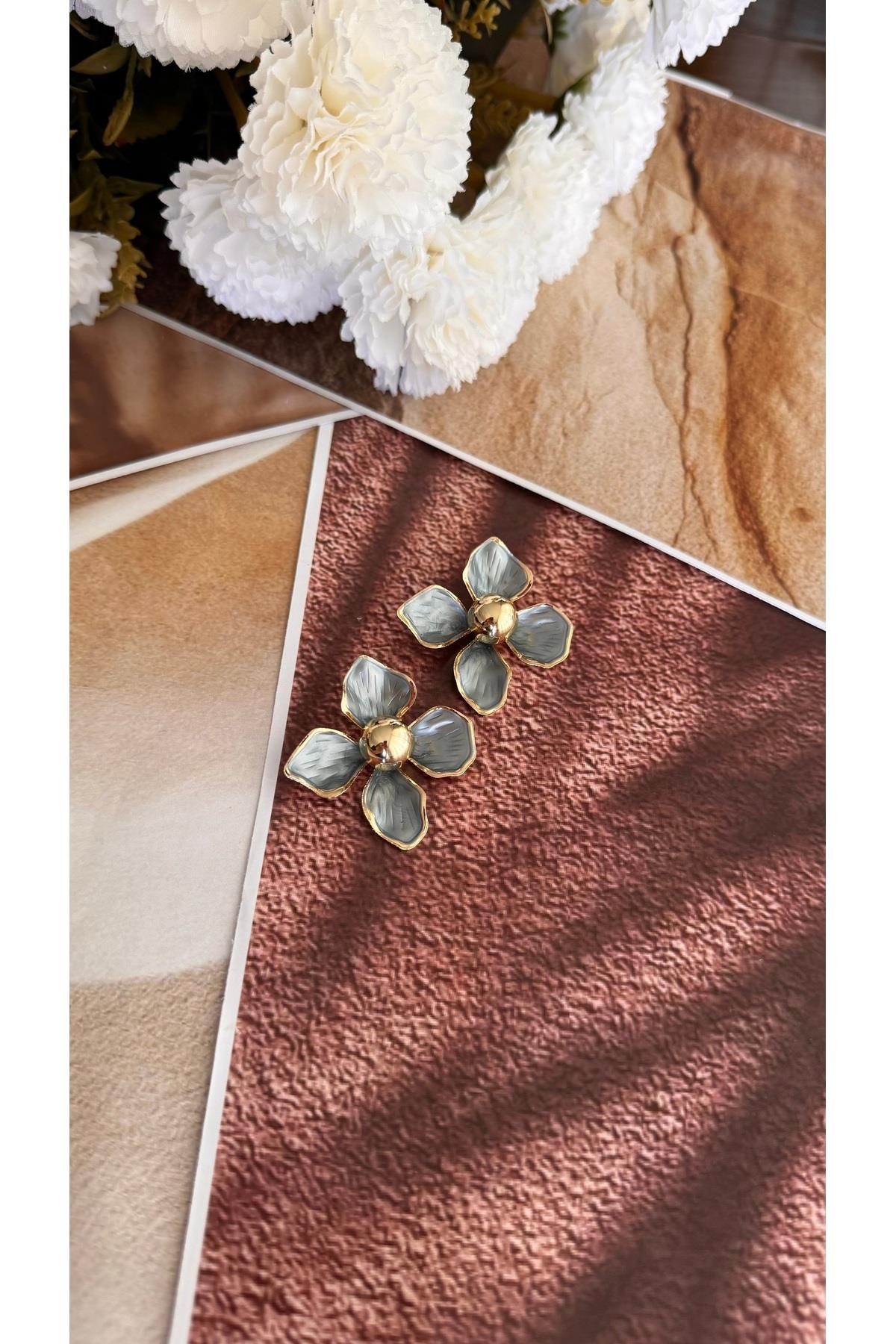 Çiçek pinterest küpe