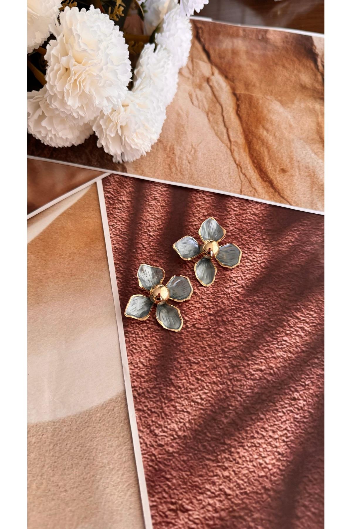 Çiçek pinterest küpe