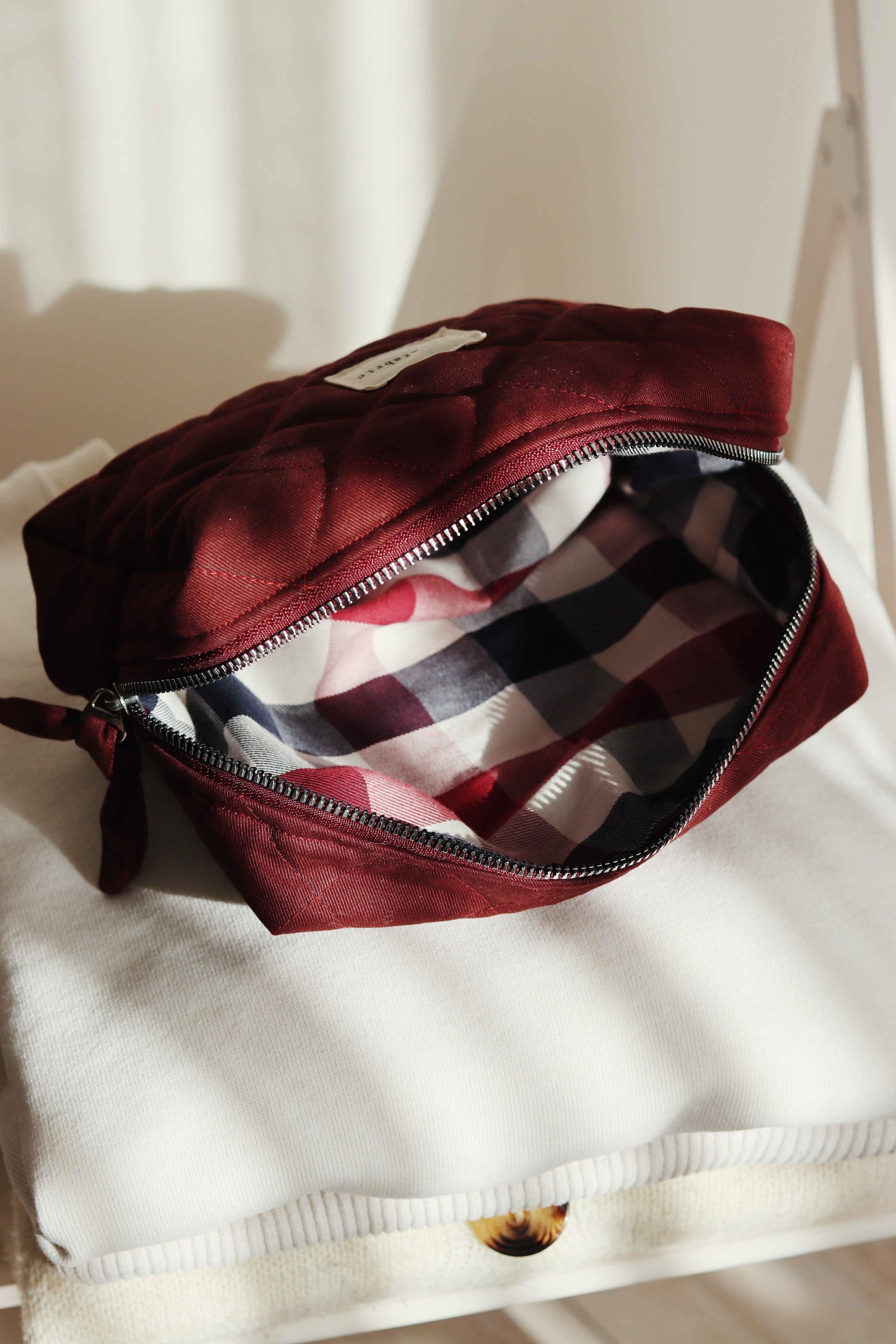 BORDO GABARDİN MAKYAJ ÇANTASI & CLUTCH