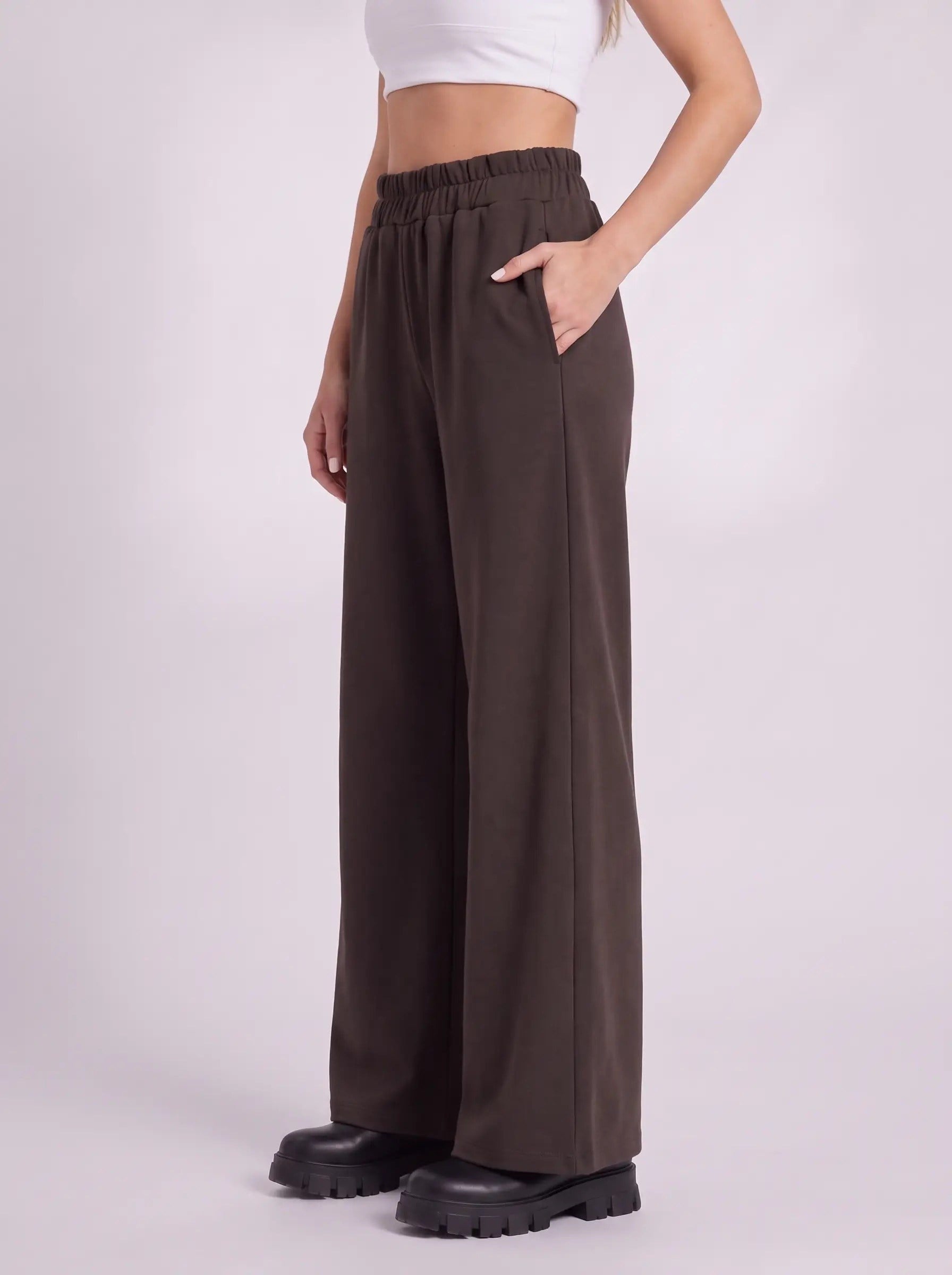 Bold & Young Kadın Kahverengi Çelik Örme Beli Lastikli Cepli Bol Paça Pantolon