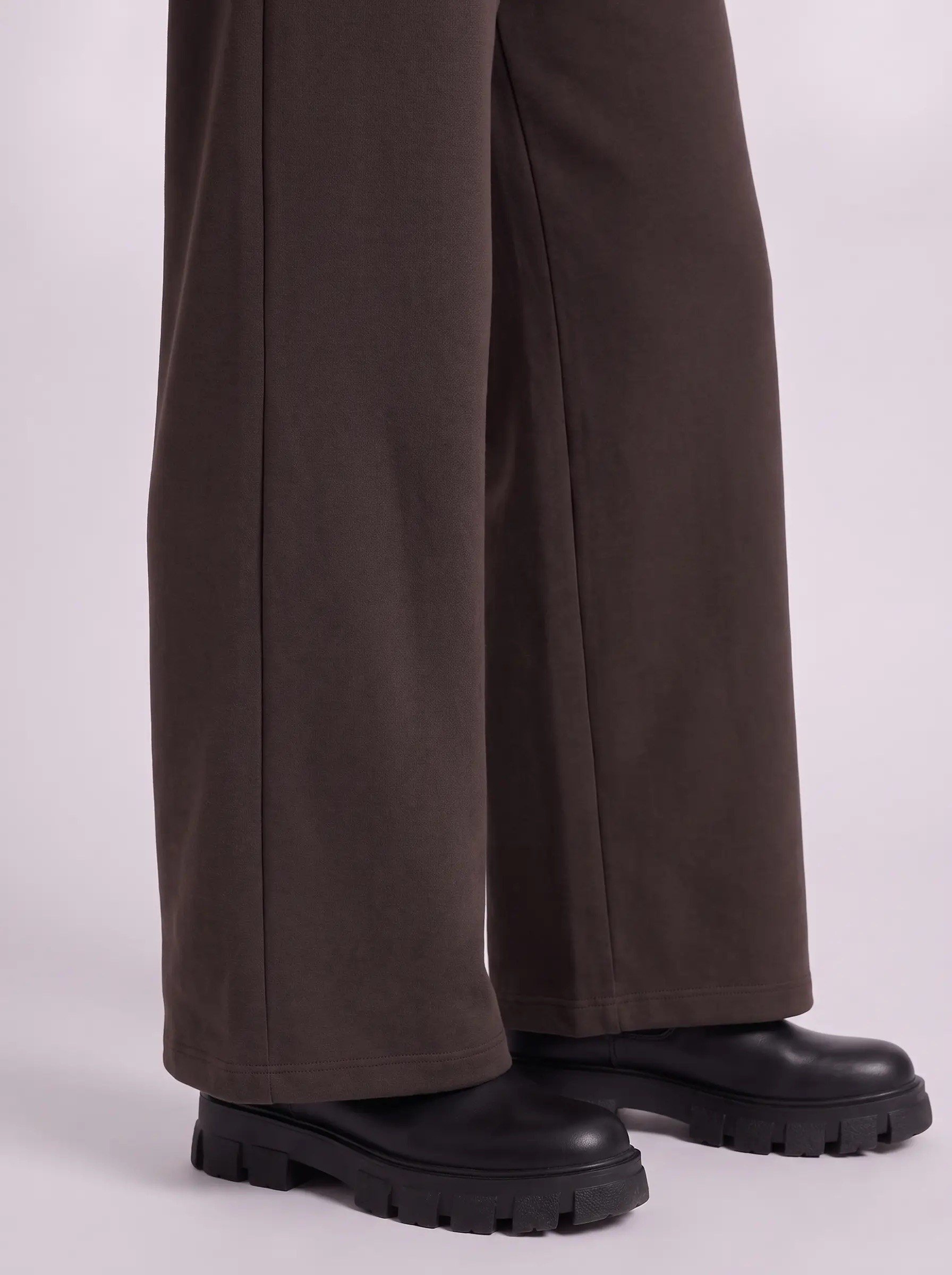 Bold & Young Kadın Kahverengi Çelik Örme Beli Lastikli Cepli Bol Paça Pantolon