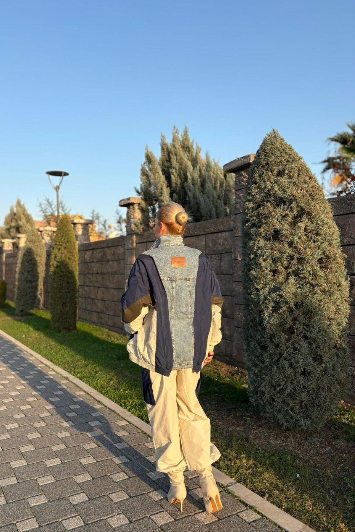 Denim Detaylı Takım – By Seda ALTAŞ