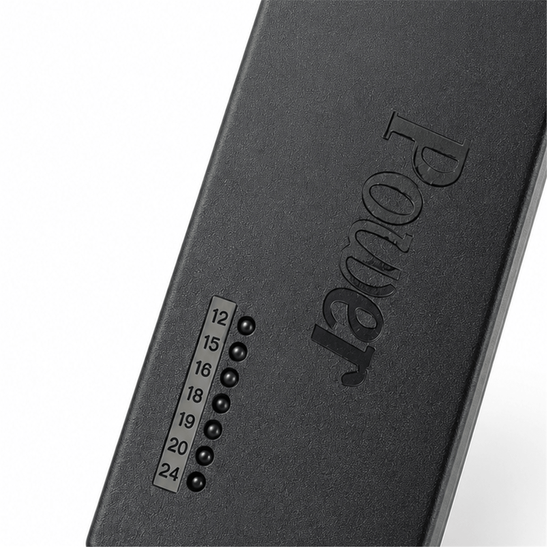 Powermaster Powermaster PM-13512 12V-24V Ayarlanabilir Voltajlı LED Göstergeli Evrensel Notebook ve Cihaz Adaptörü - Laptop Adaptörleri