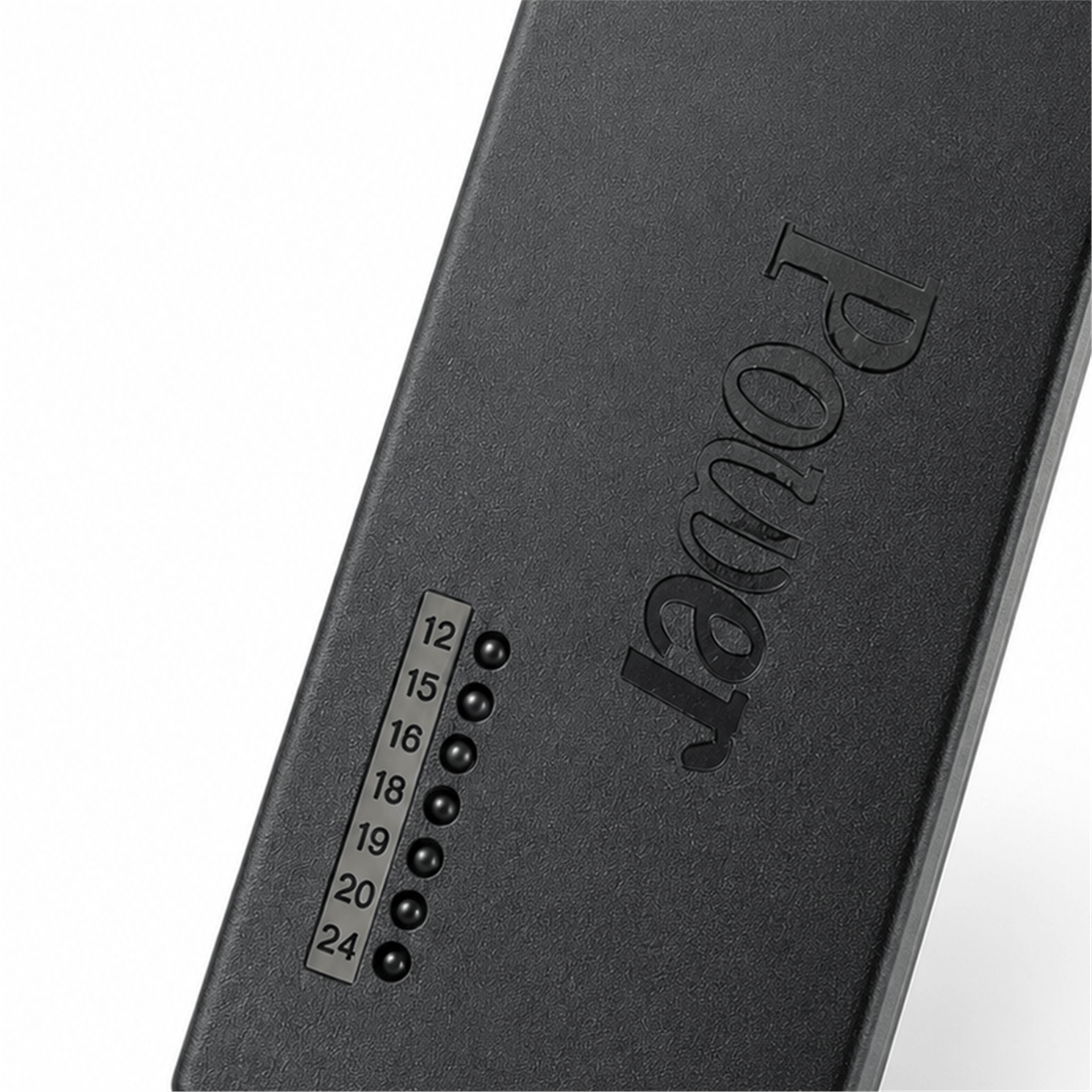 Powermaster Powermaster PM-13512 12V-24V Ayarlanabilir Voltajlı LED Göstergeli Evrensel Notebook ve Cihaz Adaptörü - Laptop Adaptörleri