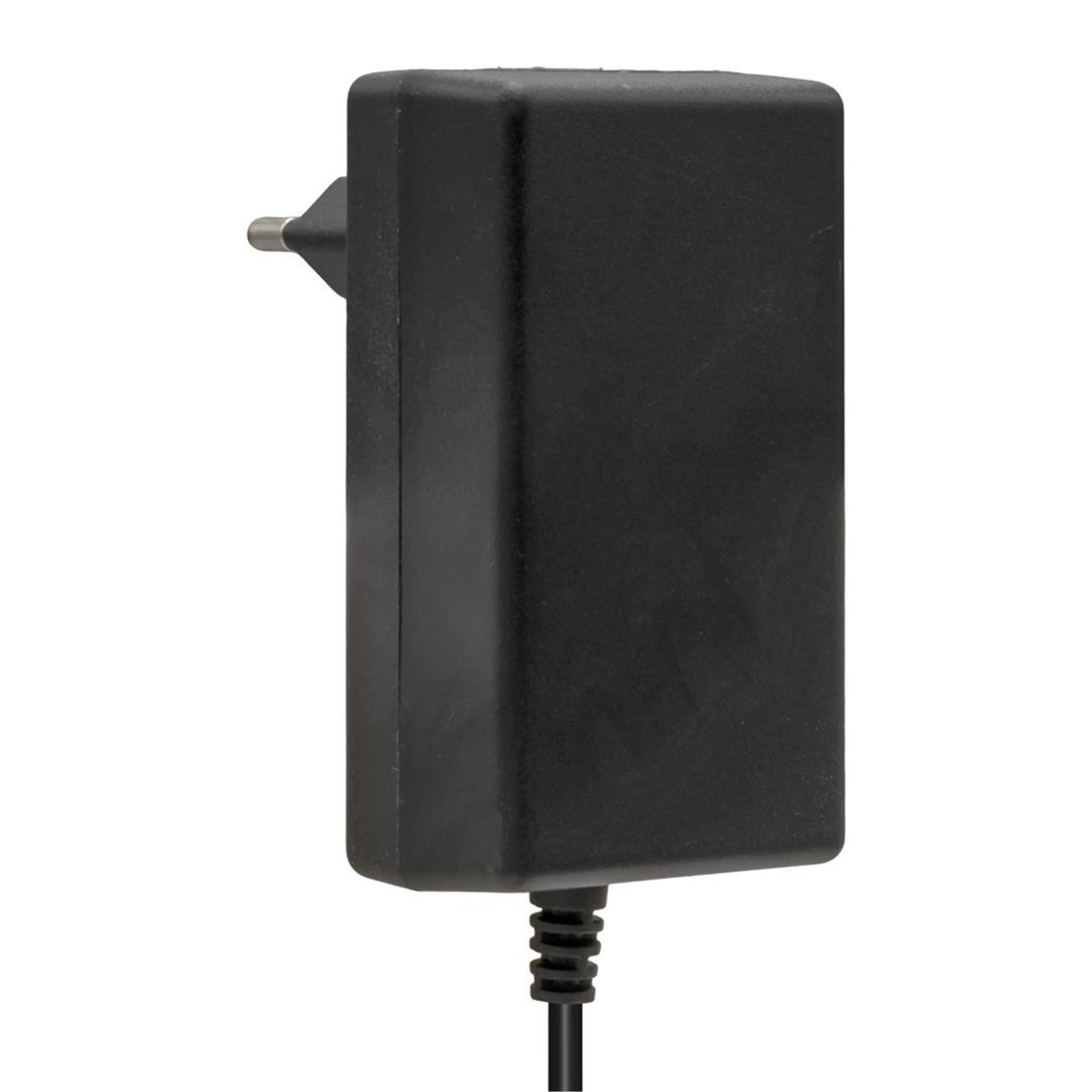 Weko Weko 8.2 Volt - 2 Amper 5.5*2.5 Uçlu Yerli Üretim Plastik Kasa Priz Tipi Adaptör - Adaptörler