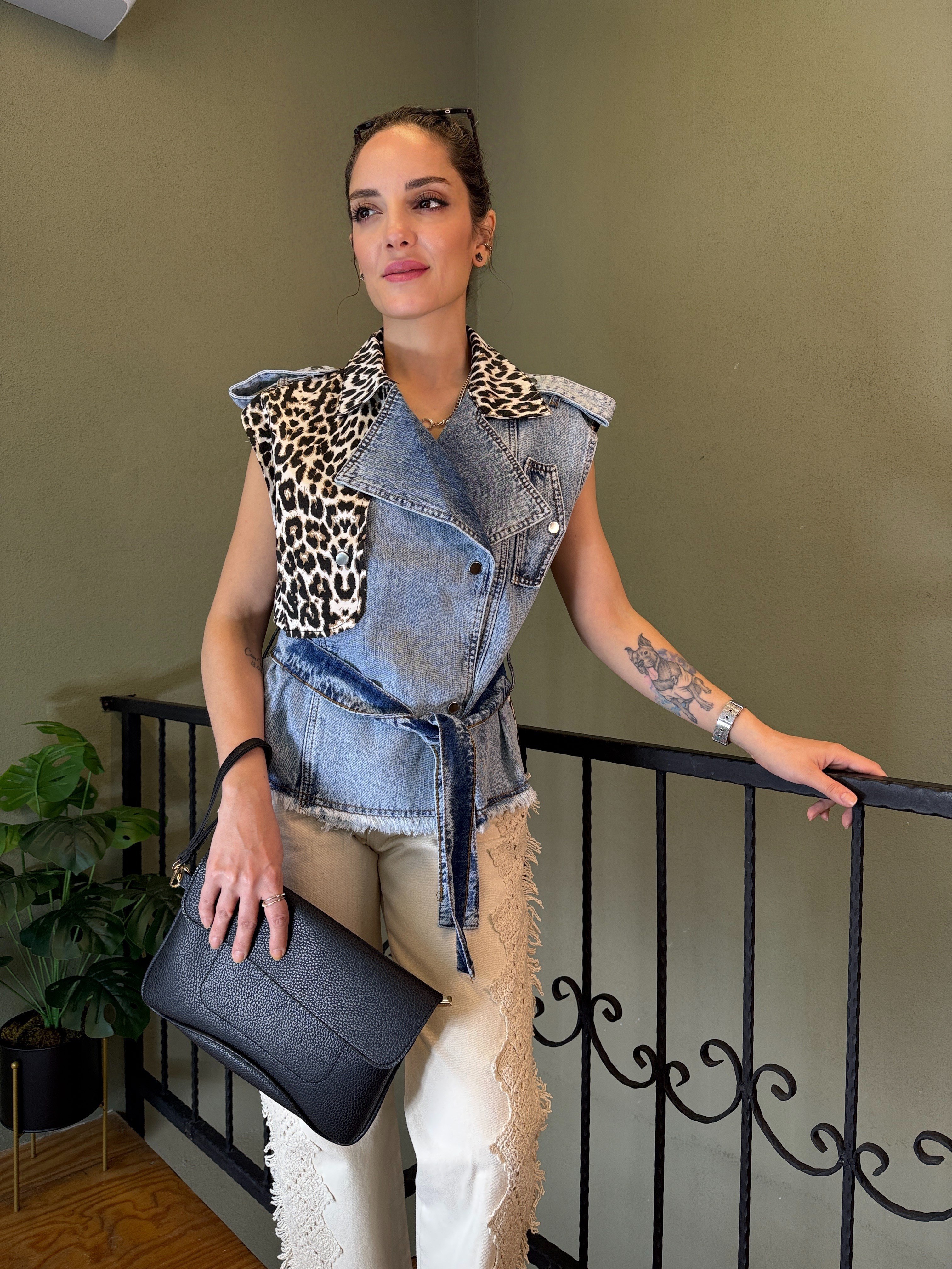 Leopar Detaylı Denim Yelek