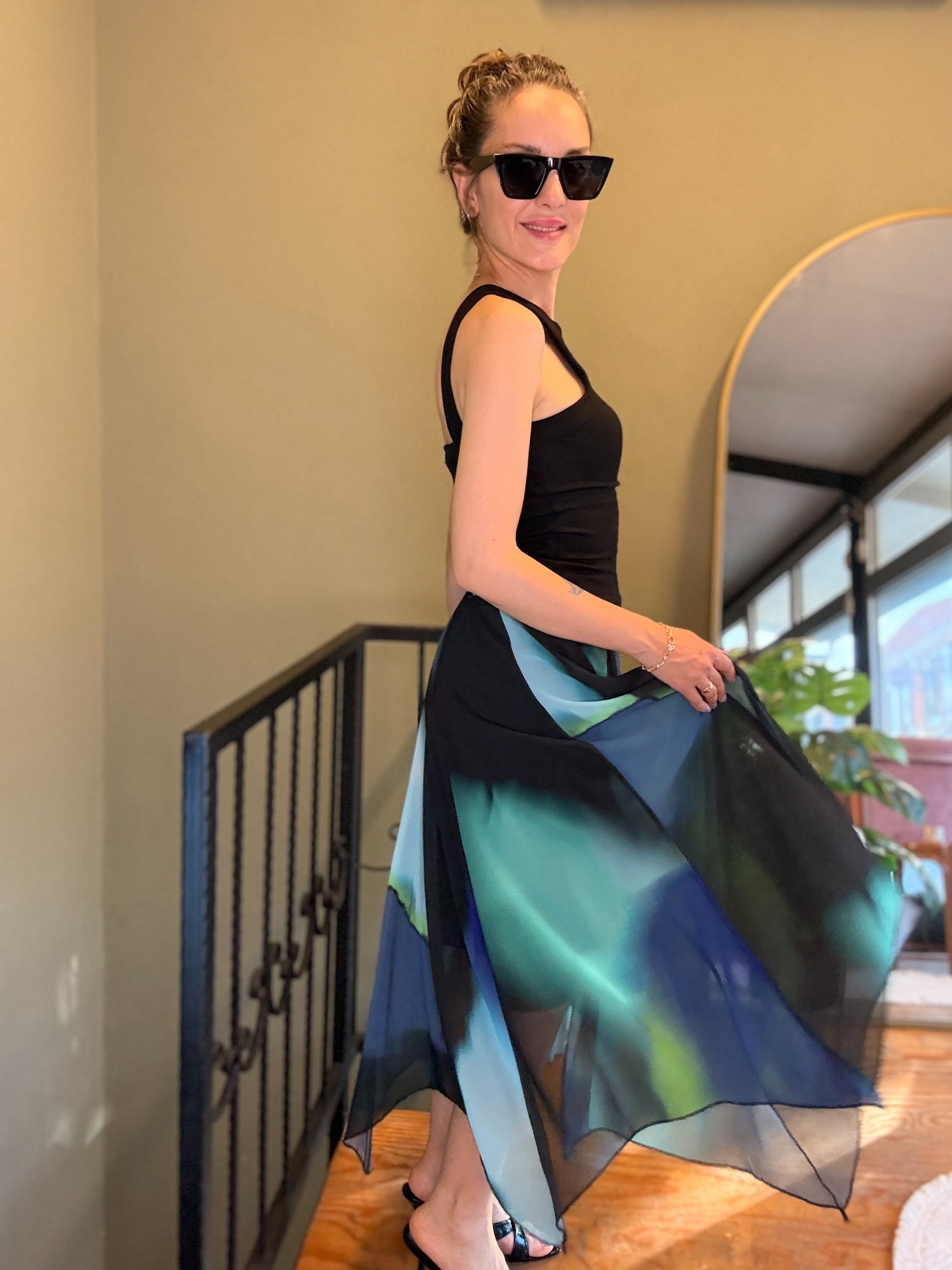 Mavi Batik Desen Asimetrik Şifon Etek