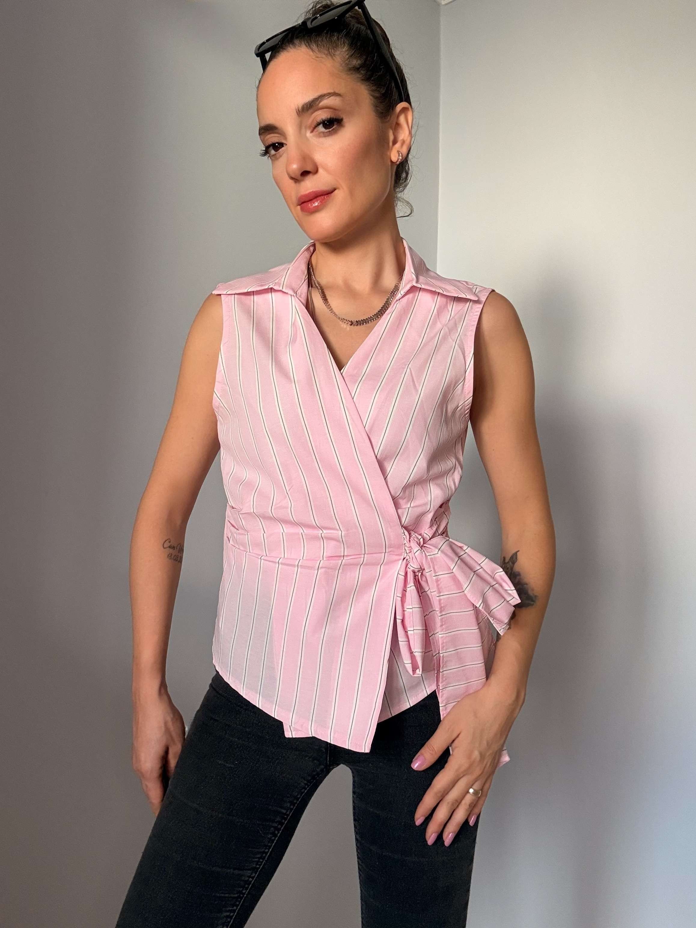 Pembe Çizgili Sıfır Kol Poplin Gömlek