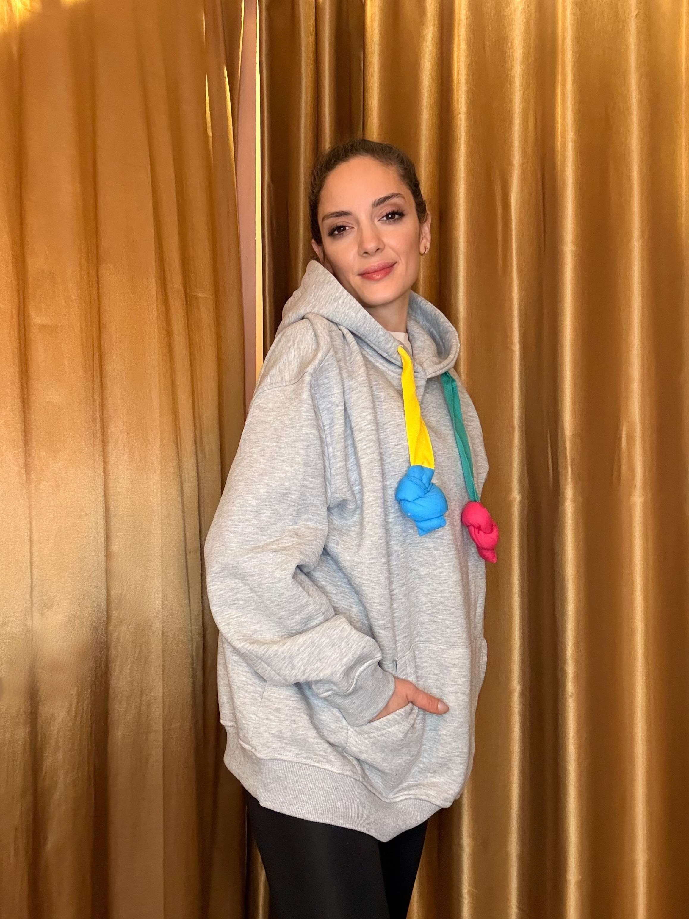 Renkli Kordon Detaylı Gri Sweatshirt