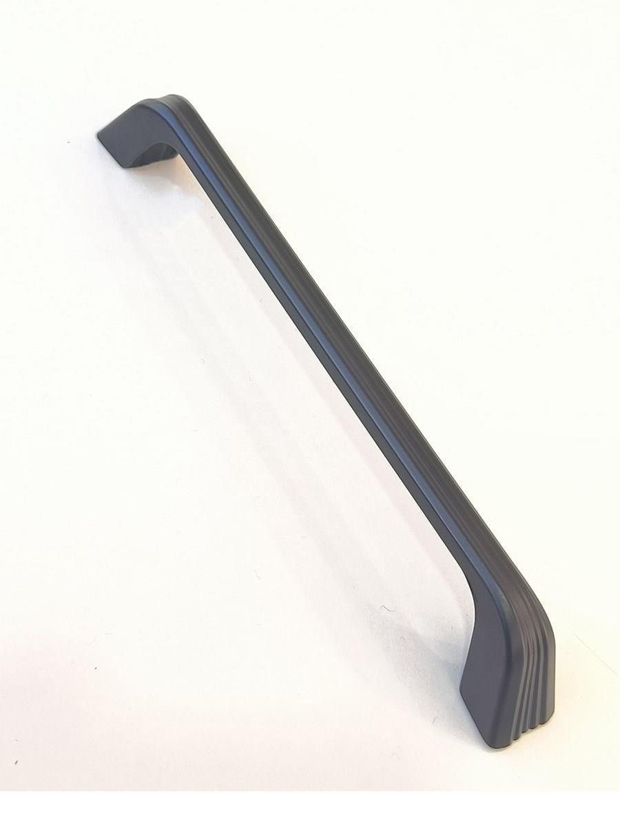Trend 160 mm Çizgili Siyah Kulp Mobilya Dolap Çekmece Vestiyer Kulpları-ZİRVE HIRDAVAT
