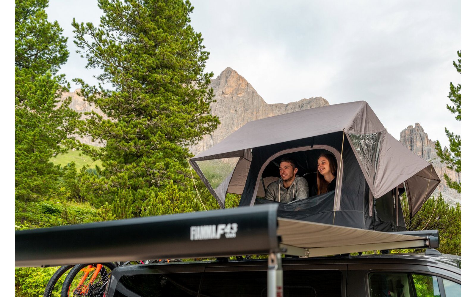 Fiamma Tente F43 Van 300 (Siyah)-Duvar Tipi Tente-FIA.08833B02R