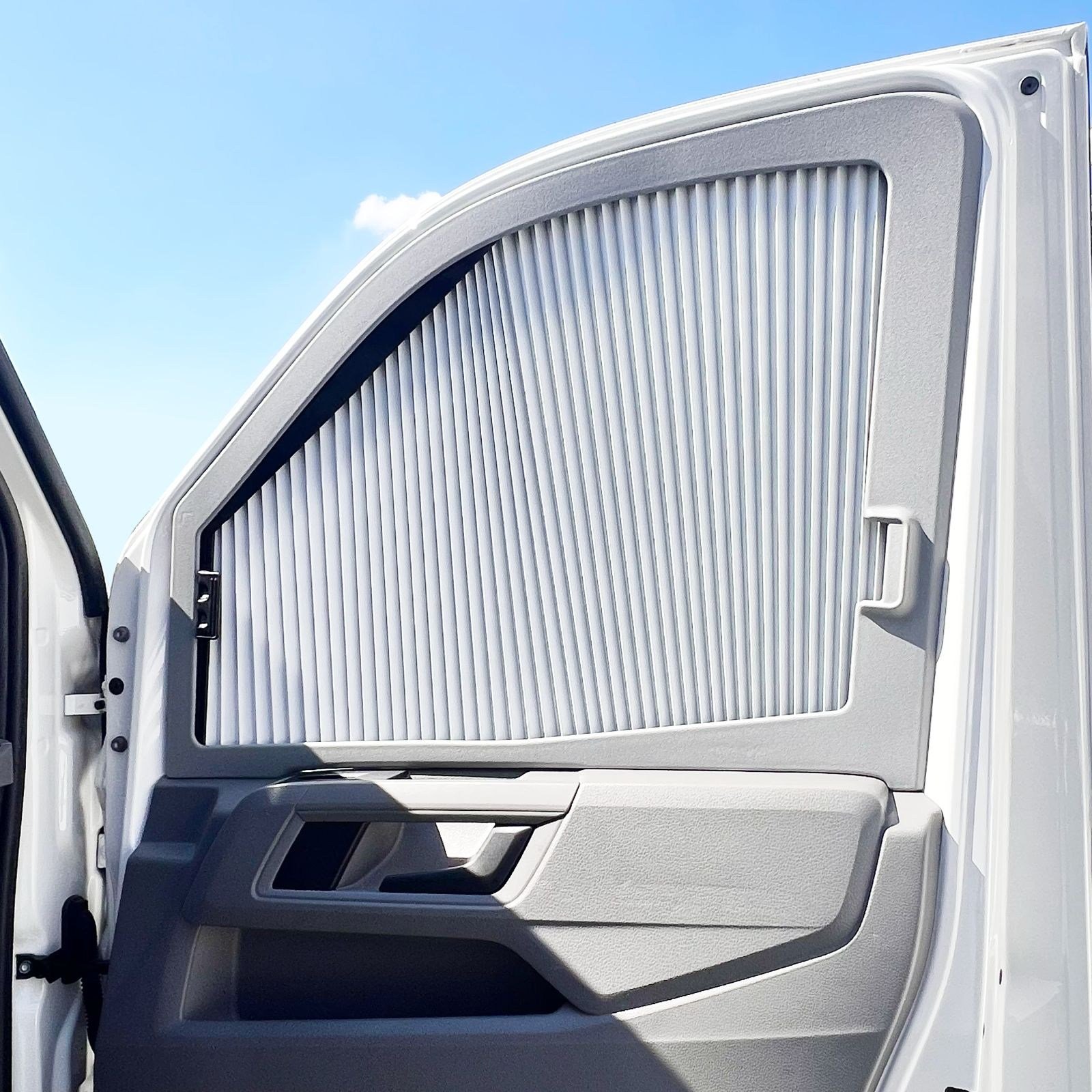 Remis Güneşlik Seti Man TGE ve Volkswagen Crafter 2019 Sonrası-Güneşlikler-REM.10075915