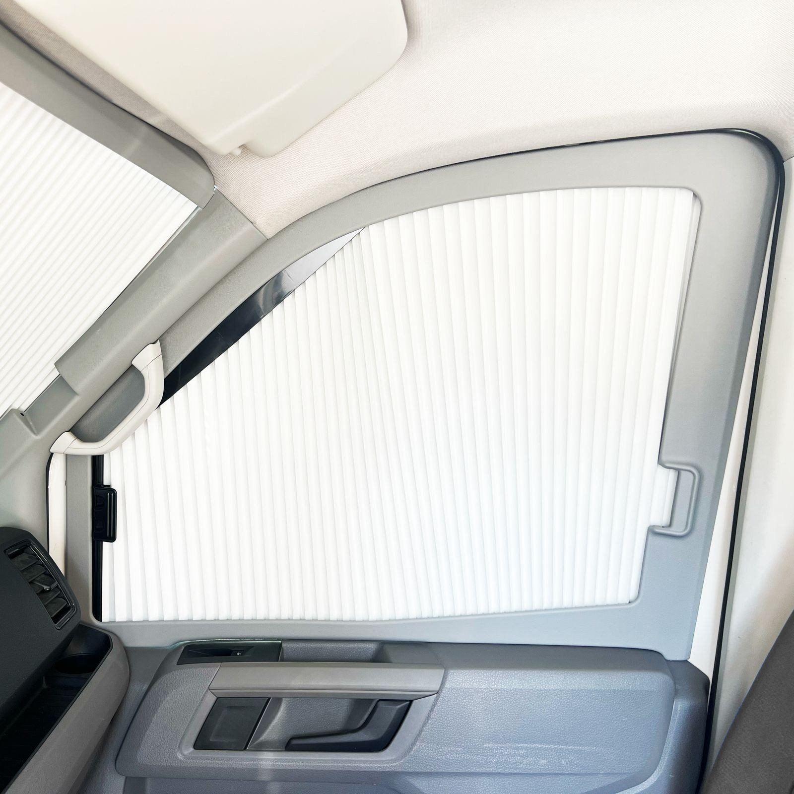 Remis Güneşlik Seti Man TGE ve Volkswagen Crafter 2019 Sonrası-Güneşlikler-REM.10075915
