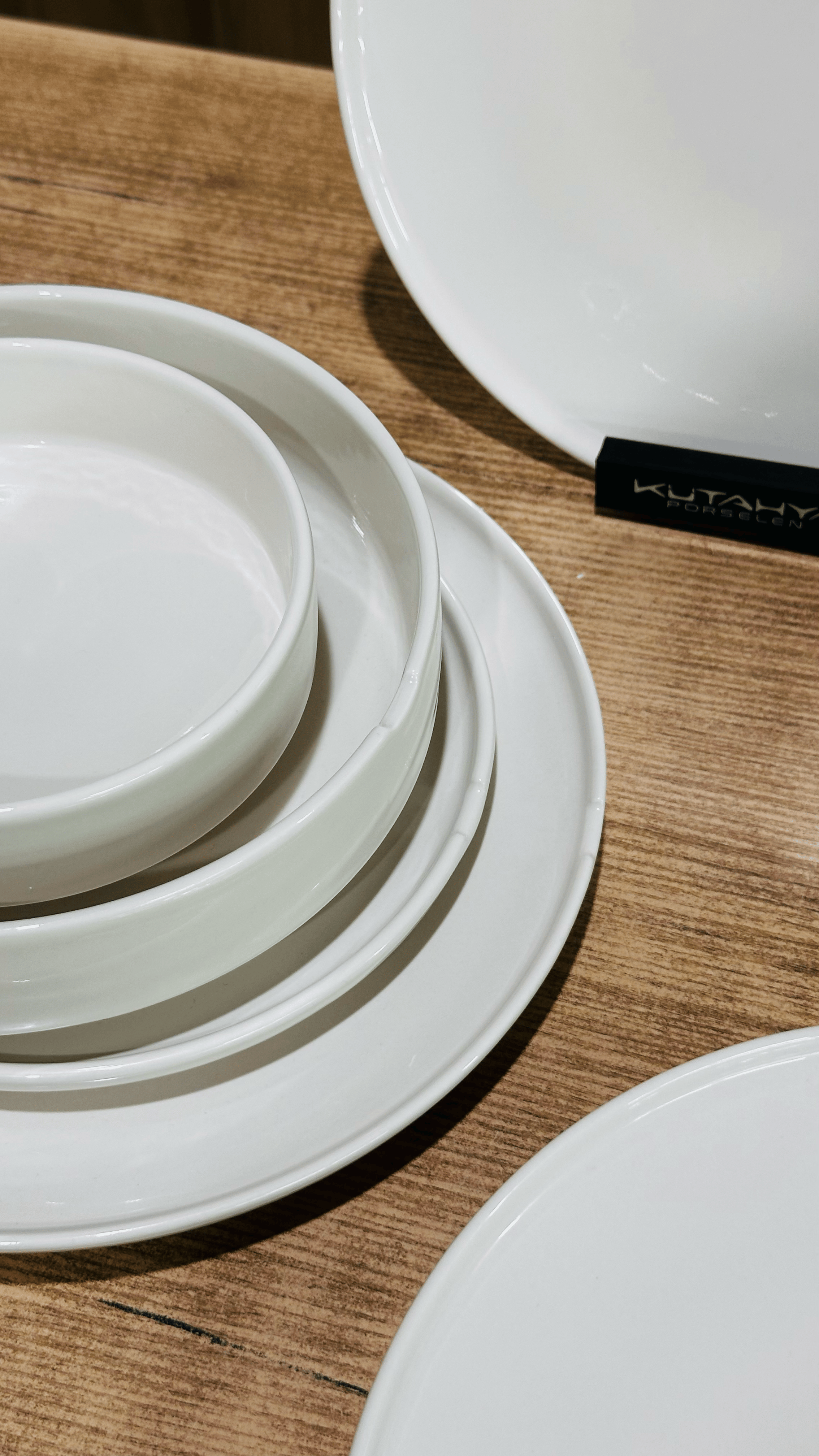 KÜTAHYA PORSELEN CHEF TASTE 24 PARÇA YEMEK TAKIMI 