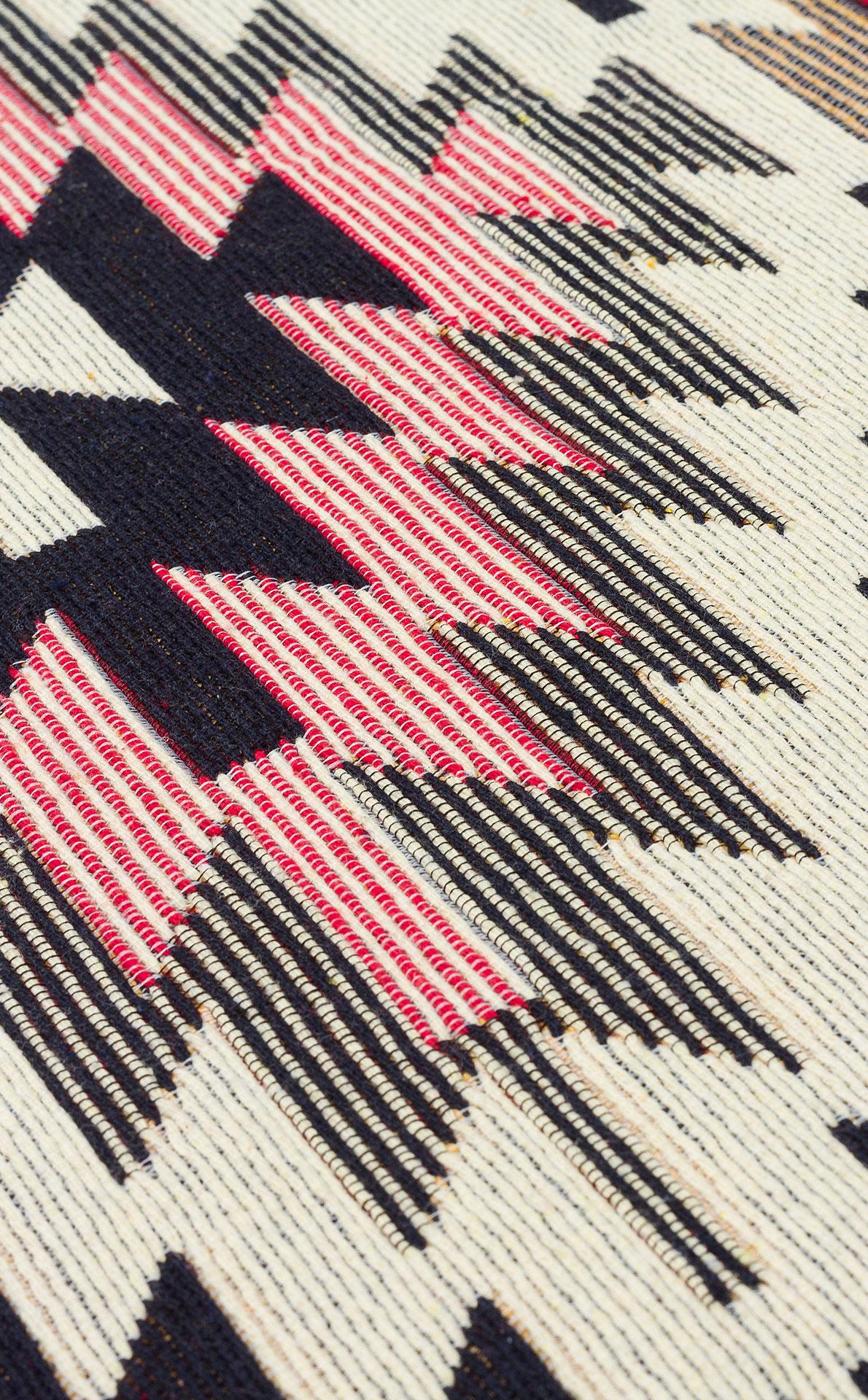 Yıkanabilir Çift Taraflı Modern Desenli Dokuma Kilim