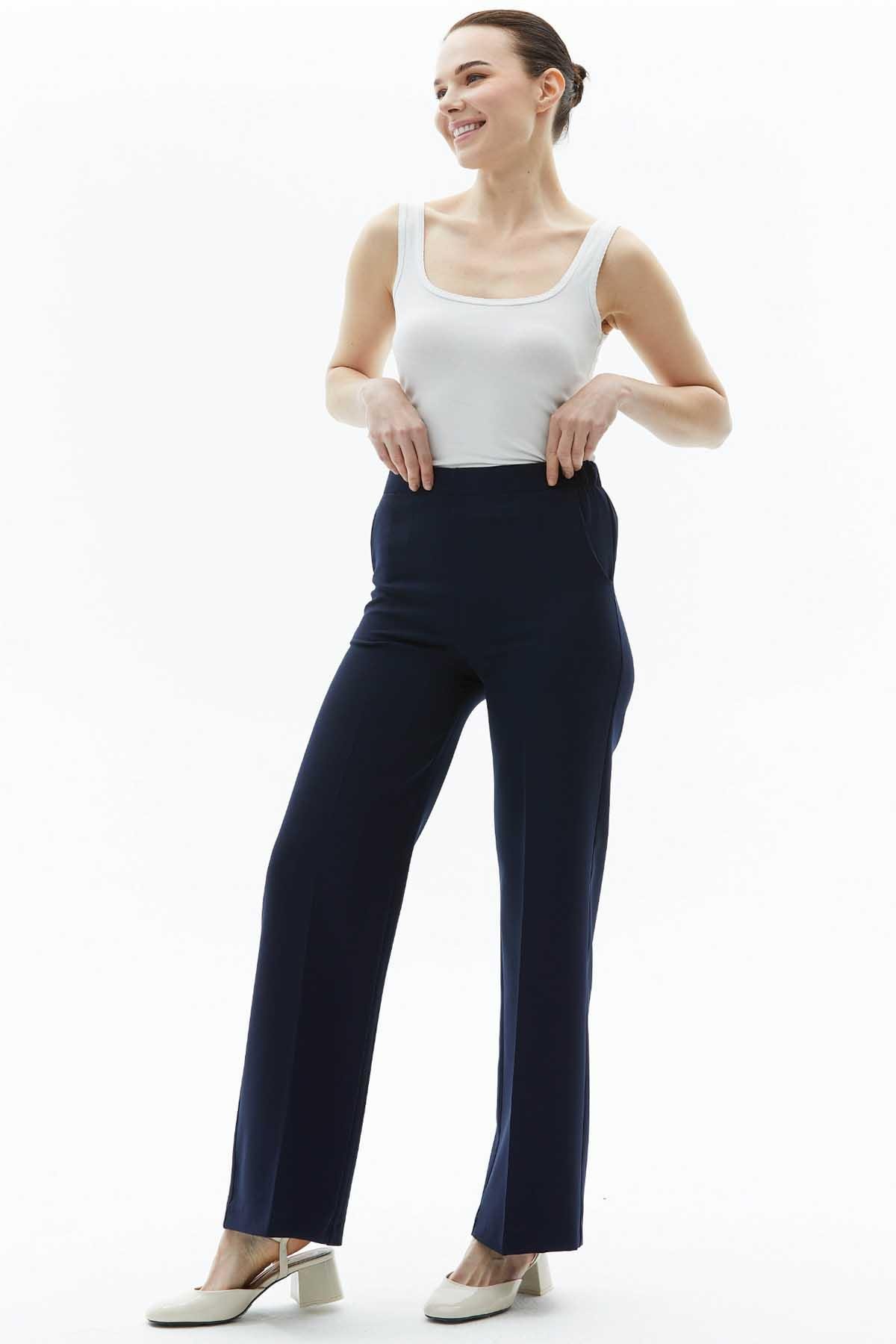 Beli Lastikli Yandan Cep Bol Paça Pantolon  /  LACİVERT