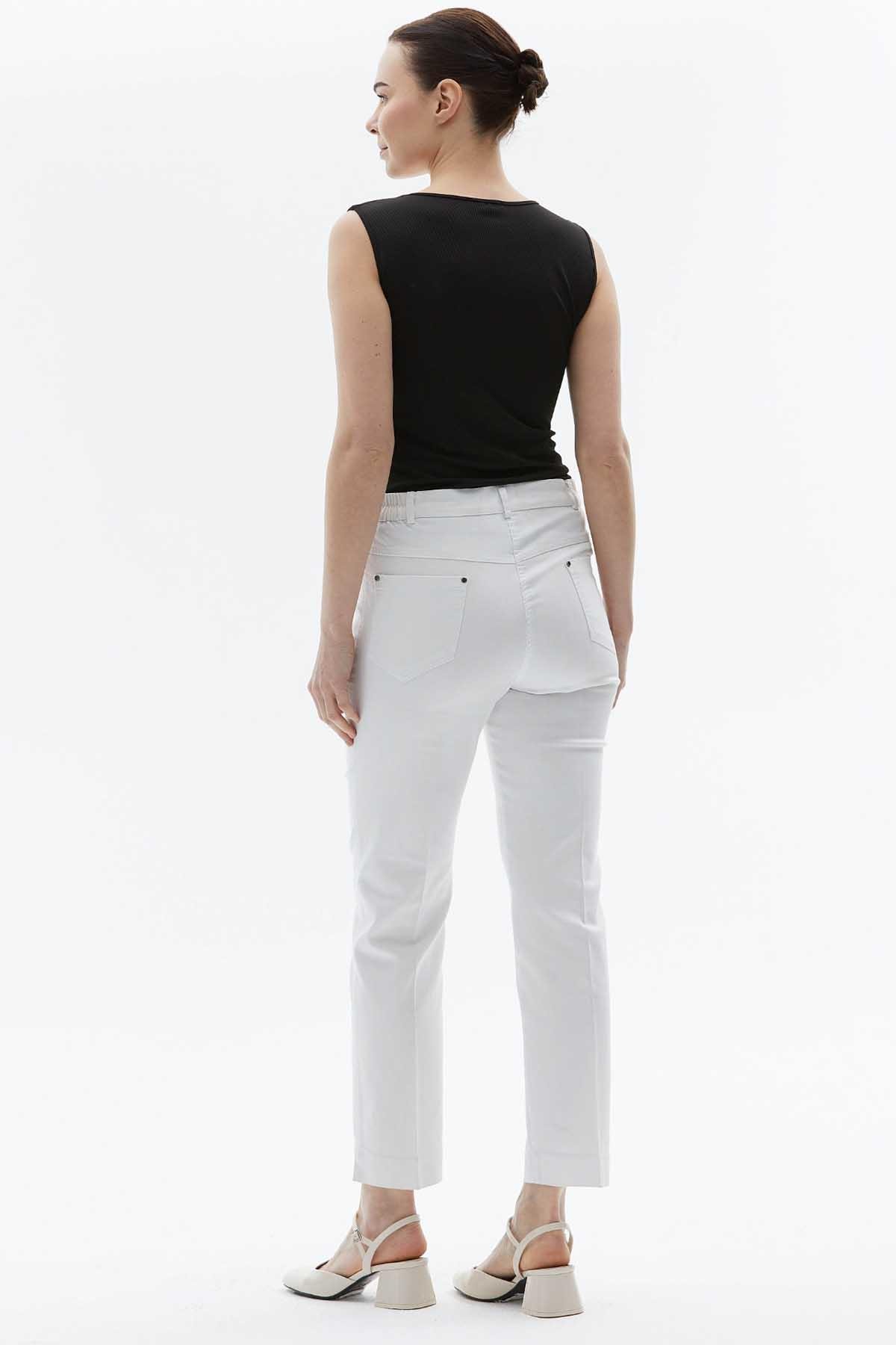 Beli Yarım Lastikli Spor Cep Pantolon  /  BEYAZ