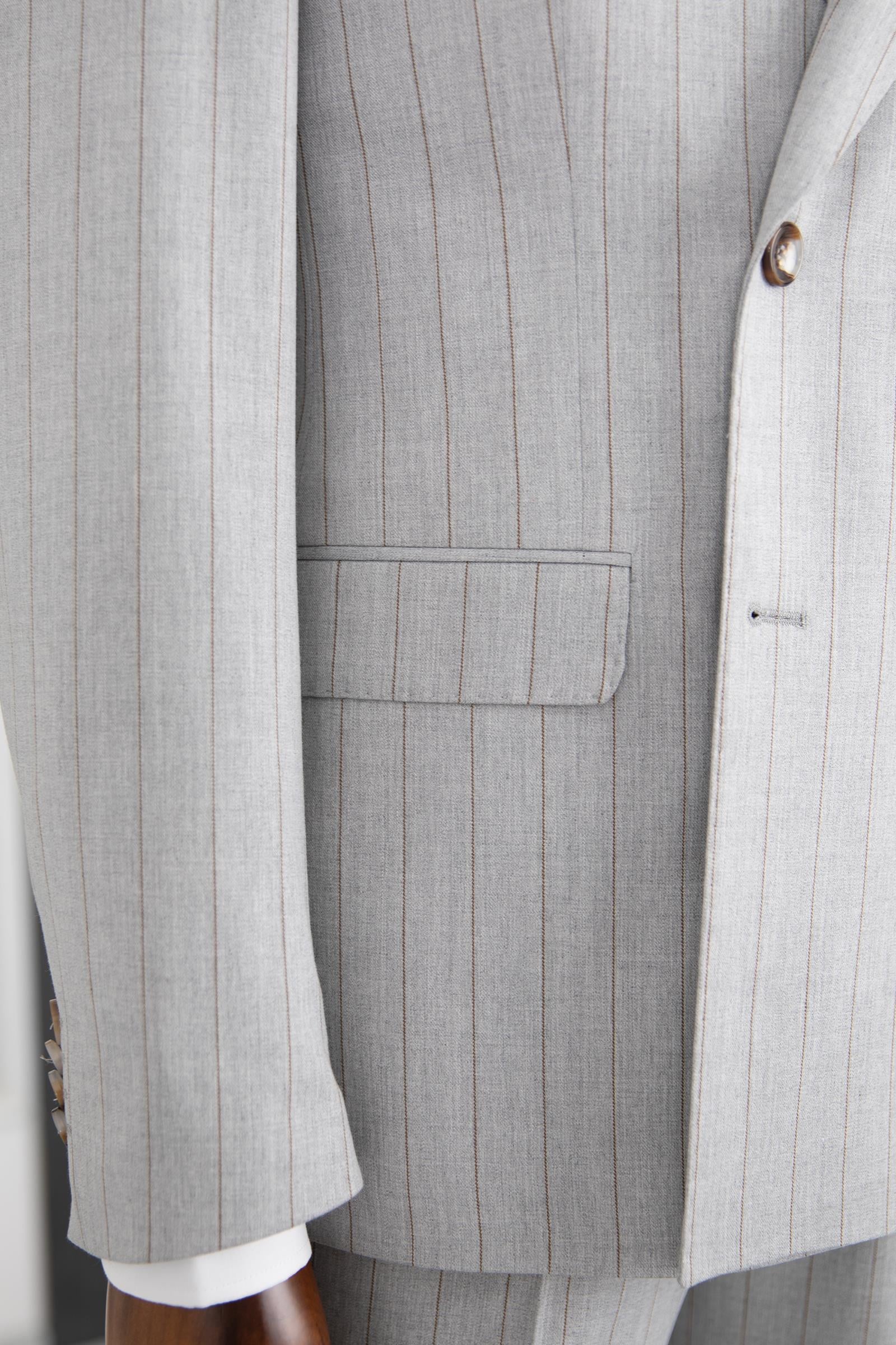 Erkek Sivri Yaka Kruvaze Takım Elbise Modern Fit A.Gri