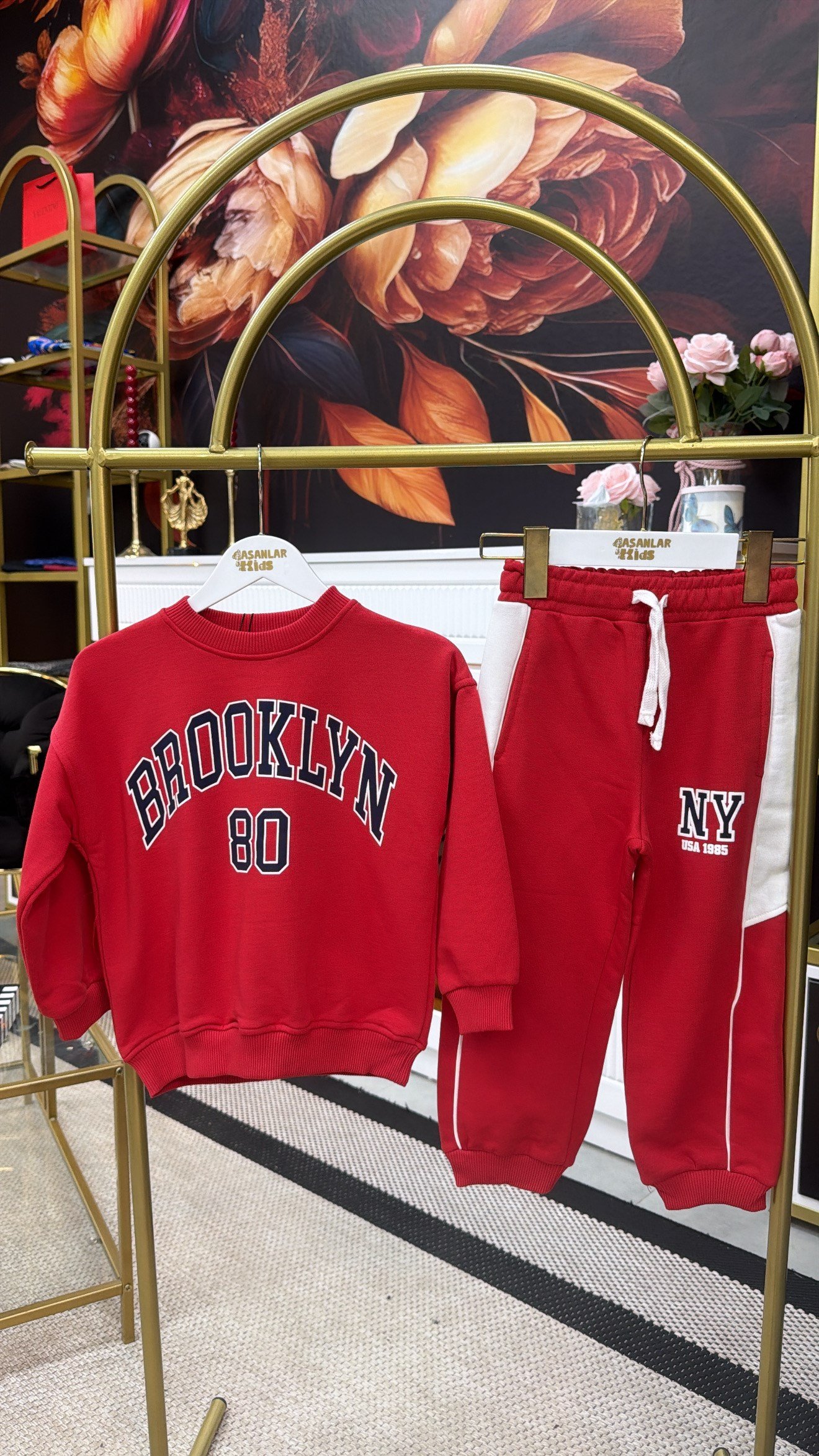 Kırmızı Broklyn Takım