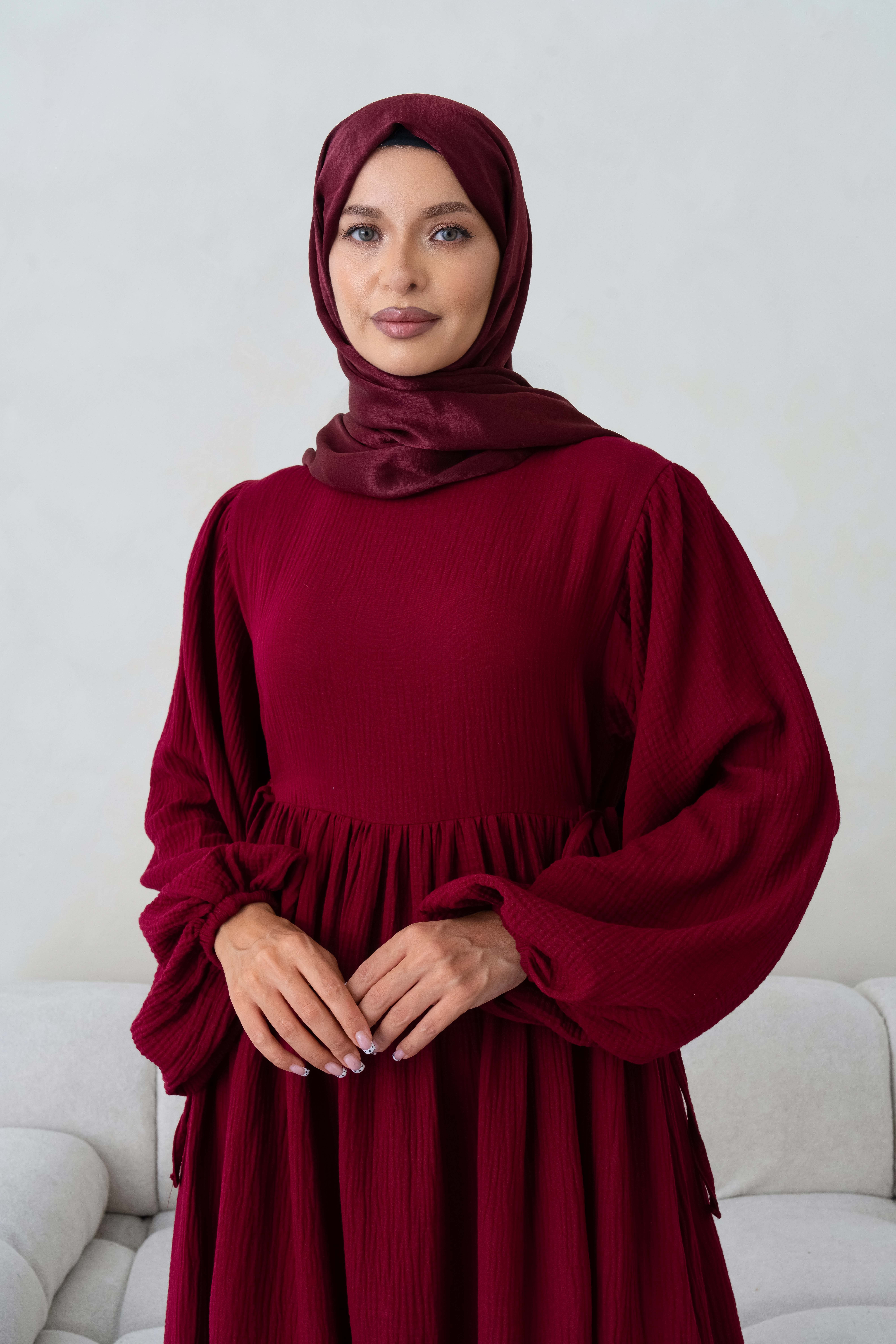 Yandan Bağlamalı Müslin Bordo Tesettür Elbise