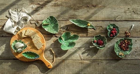 Lahana Formlu Servis Tabağı 18,5 cm 