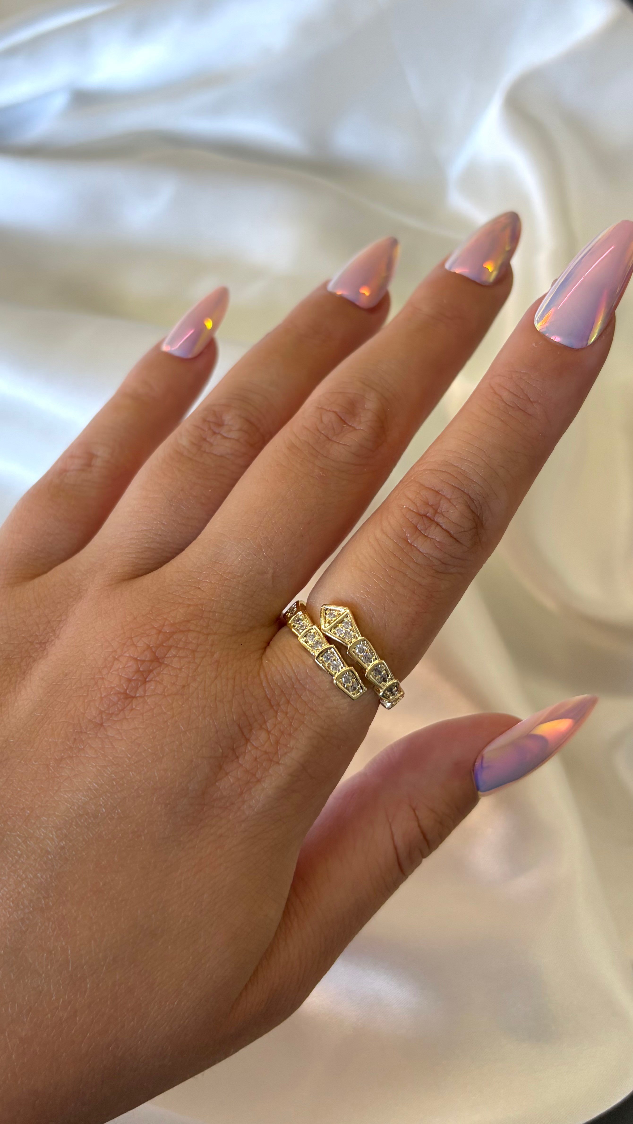 Kadın Gold Renk Prizma Model Taşlı Ayarlanabilir Yüzük 