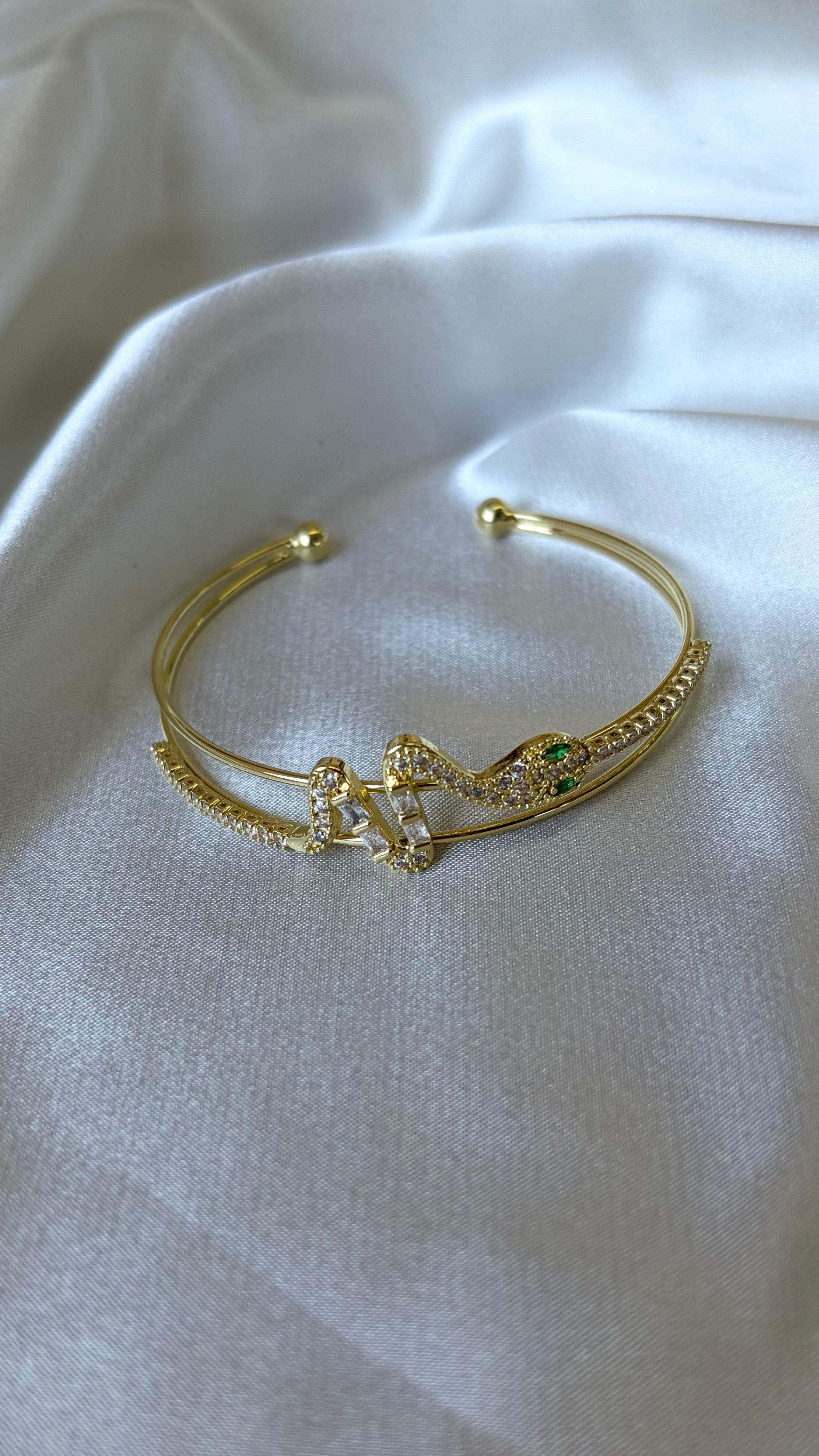 Kadın Gold Renk Taşlı Yılan Model Ayarlanabilir Bileklik