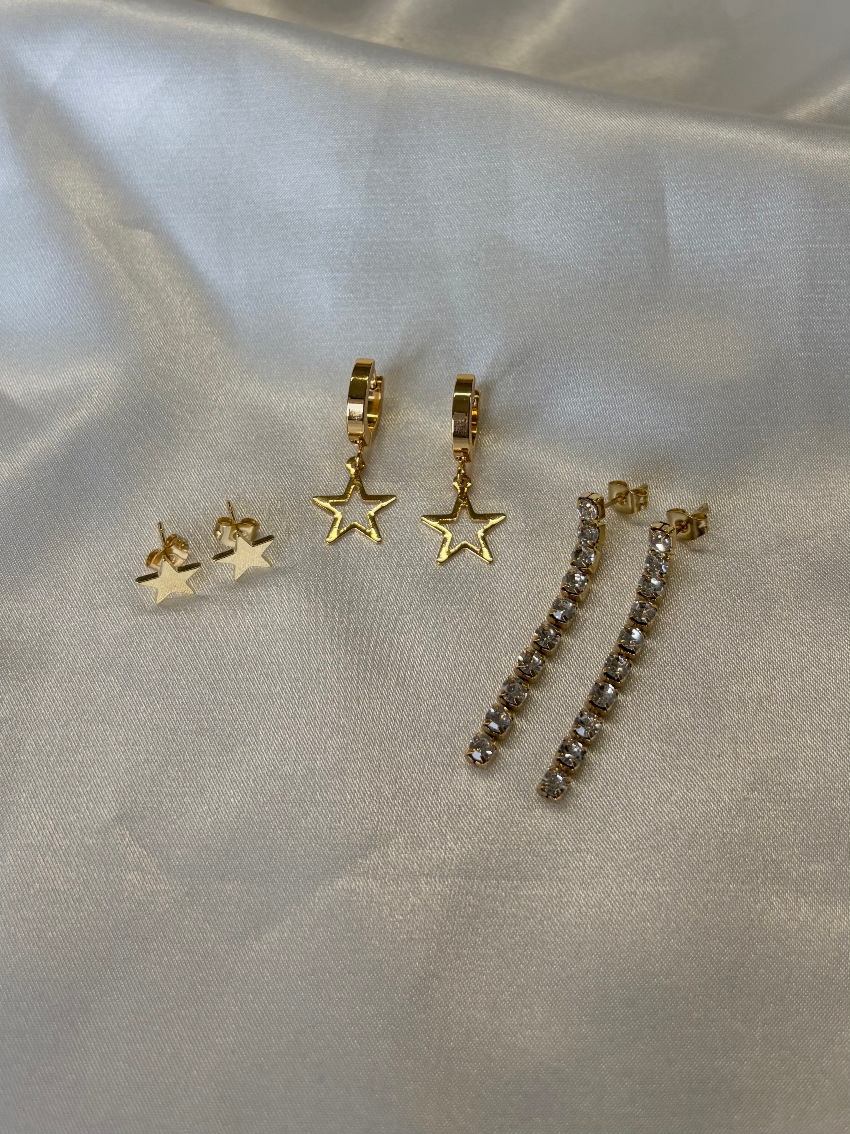 Kadın Gold Renk Yıldızlı Taşlı Sallantılı 3'lü Çelik Küpe Seti