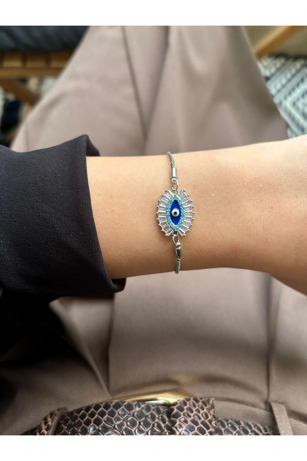 Kadın Gümüş Renk Trend Göz Figürlü Bileklik