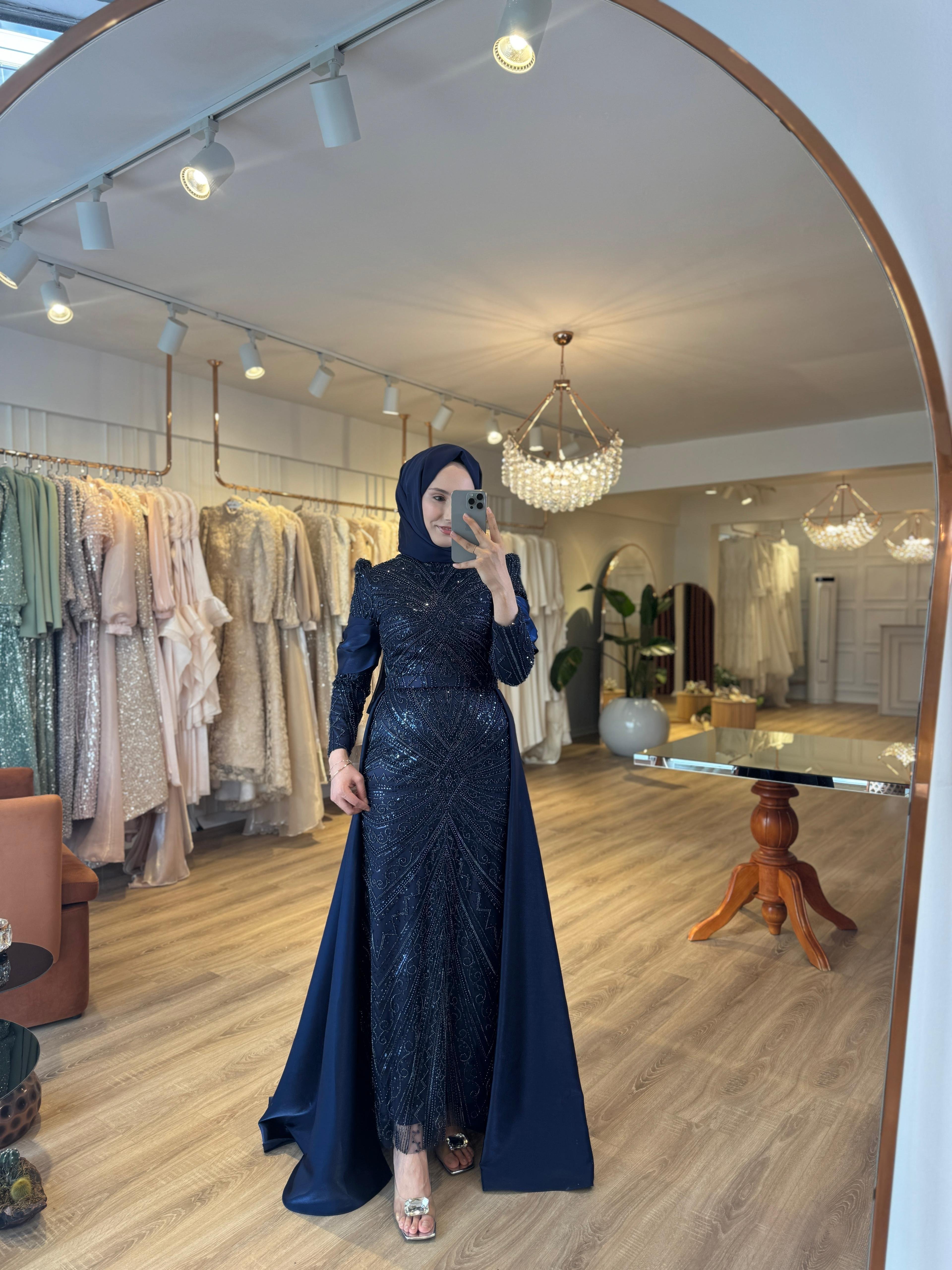 Cariza Kolları Beli Dantel Elbise