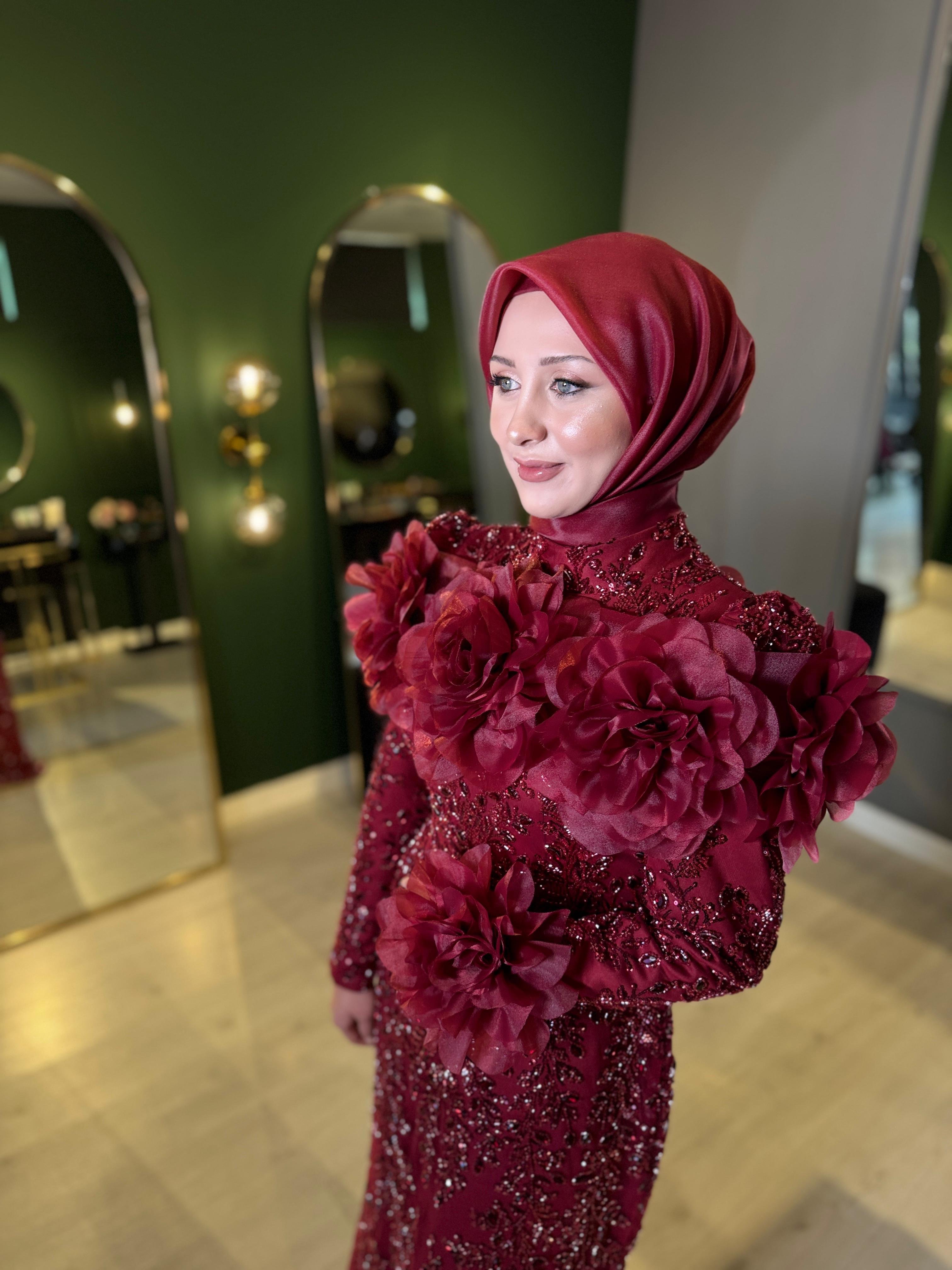 Claret Rose Elbise