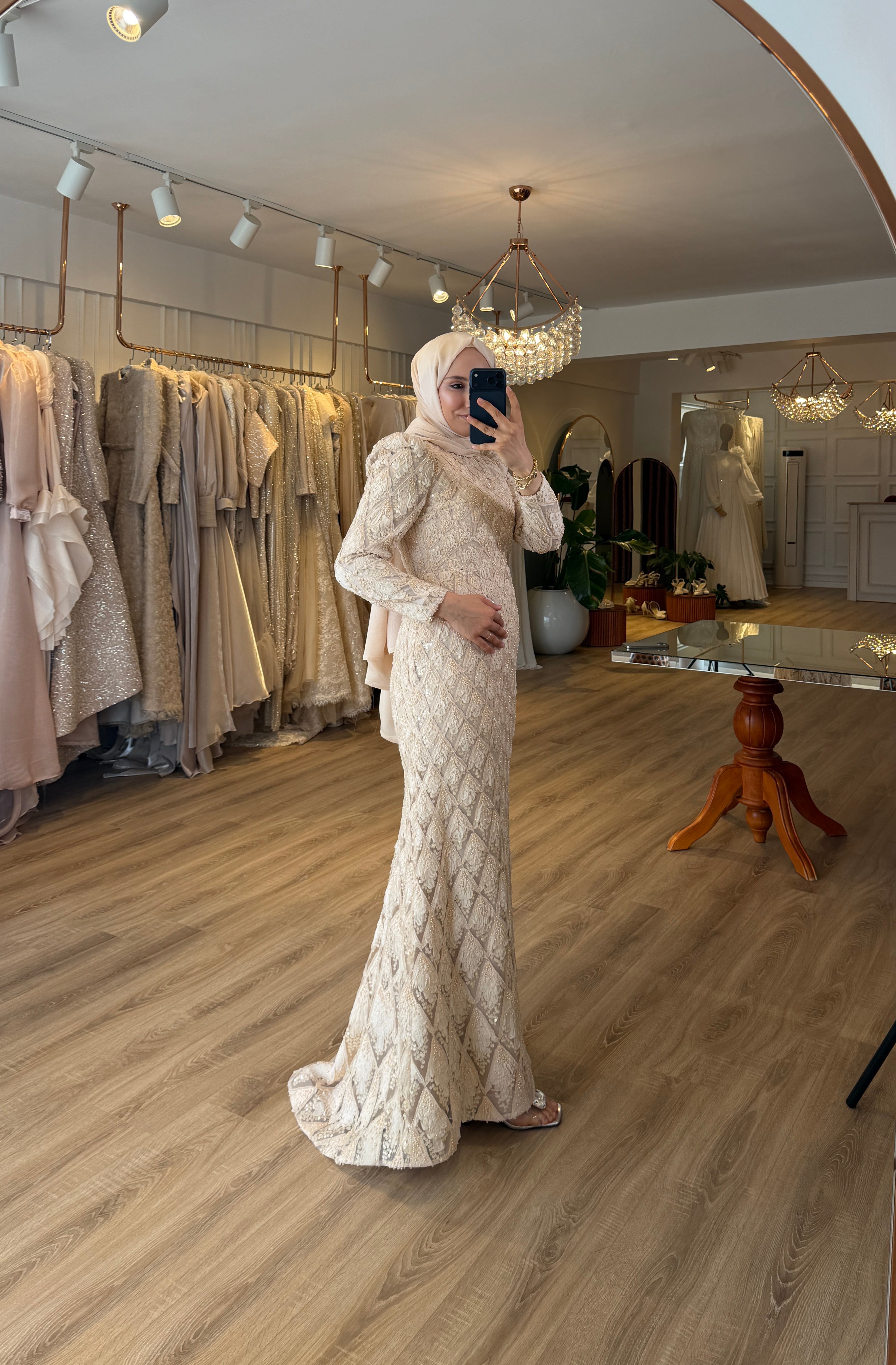 Elıven Taş Pul Detaylı Elbise 