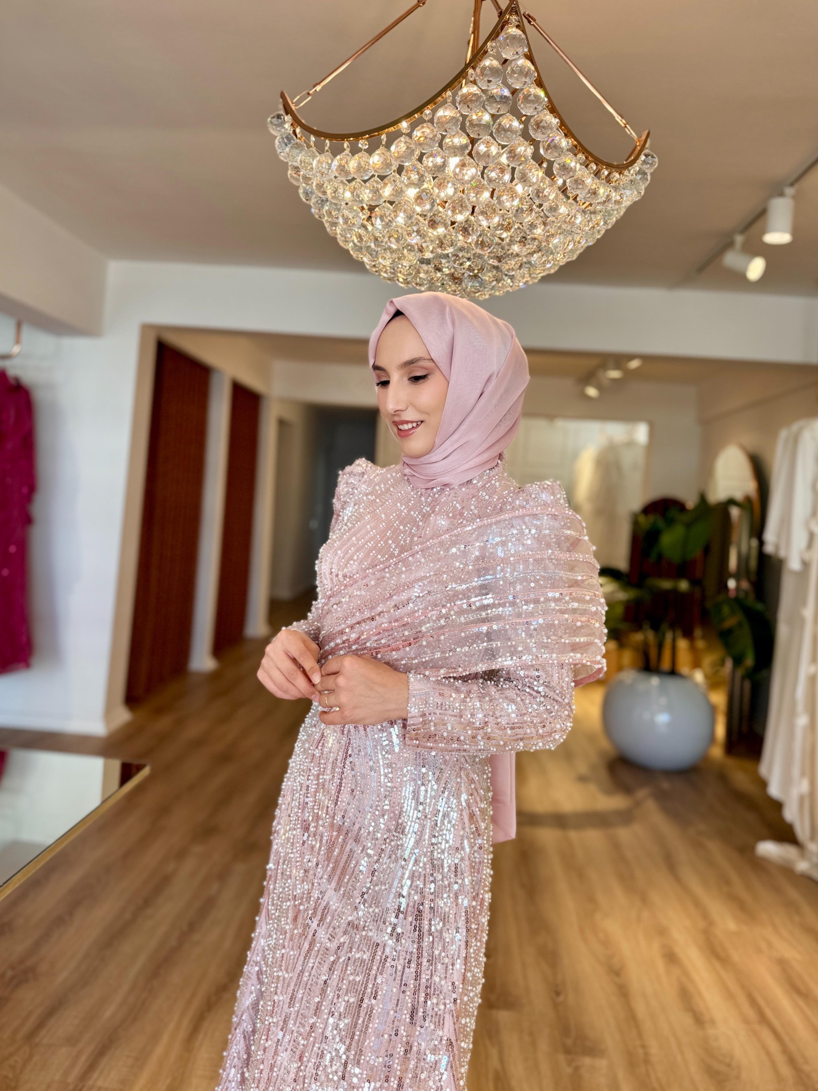Larmina Pembe Omuz Detaylı Elbise 