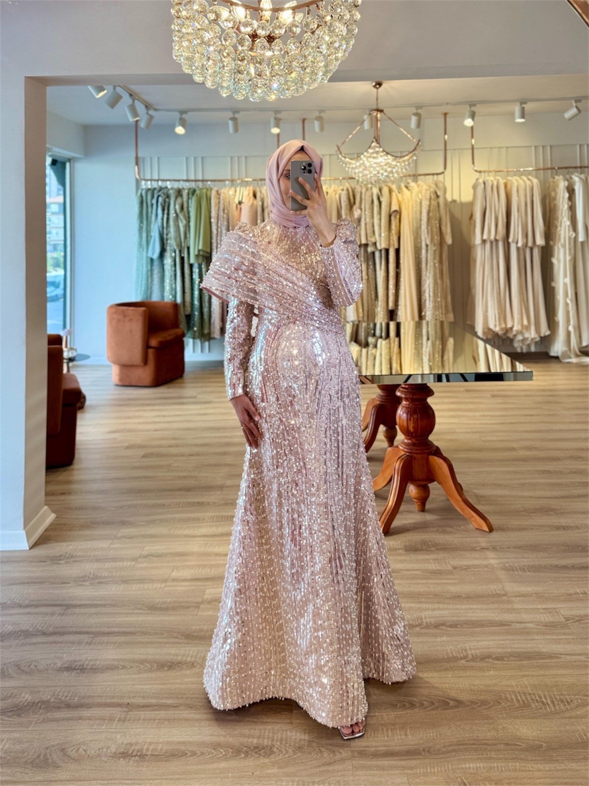 Larmina Pembe Omuz Detaylı Elbise 