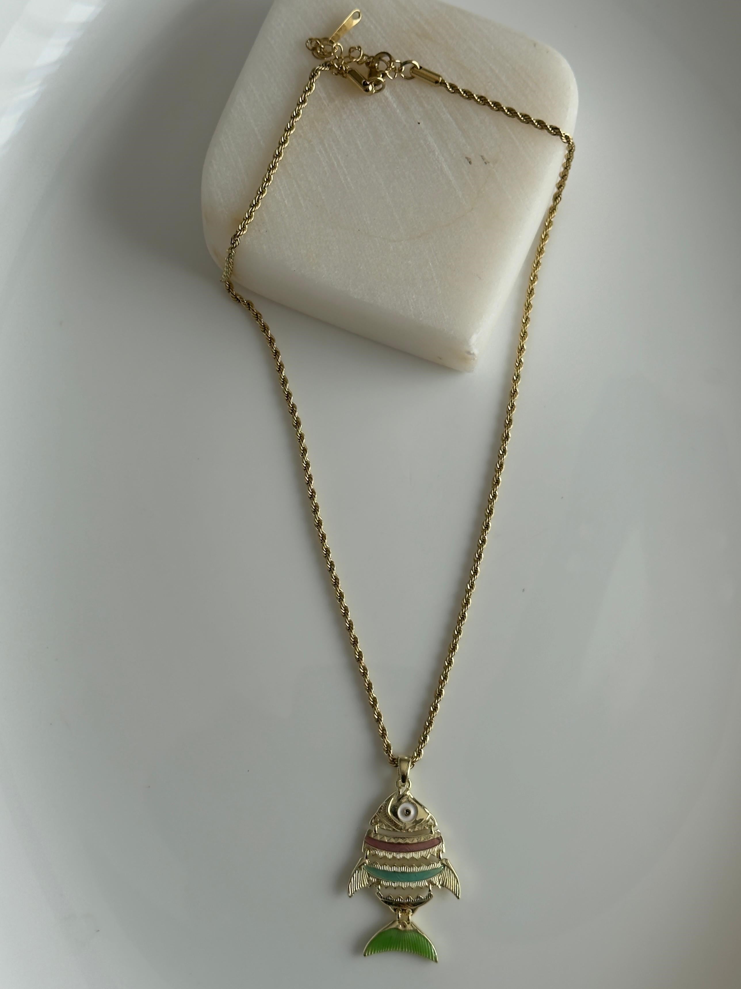 Çelik Yeşil Balık Kolye