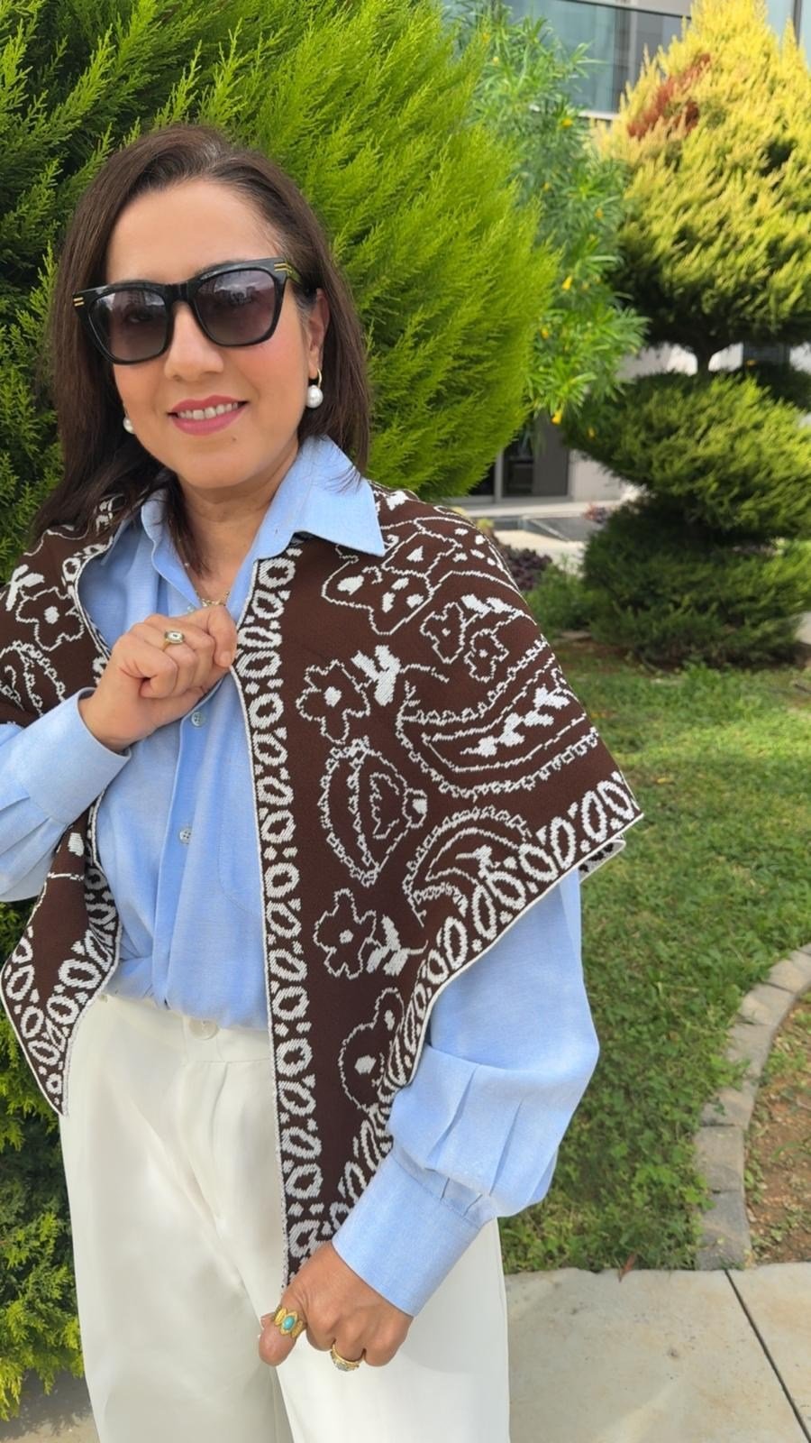 Çift Taraflı Kahve Beyaz Triko Triko Şal