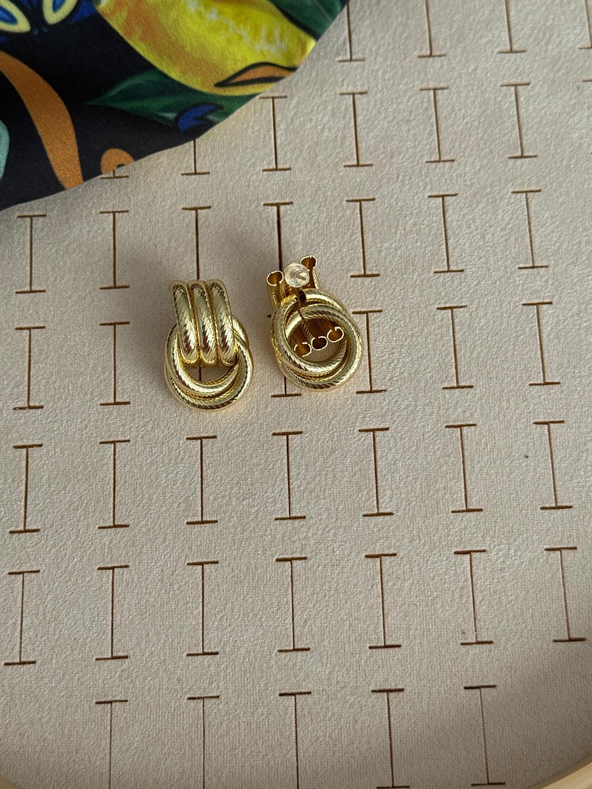 Özel Seri Gold Düğüm Küpe
