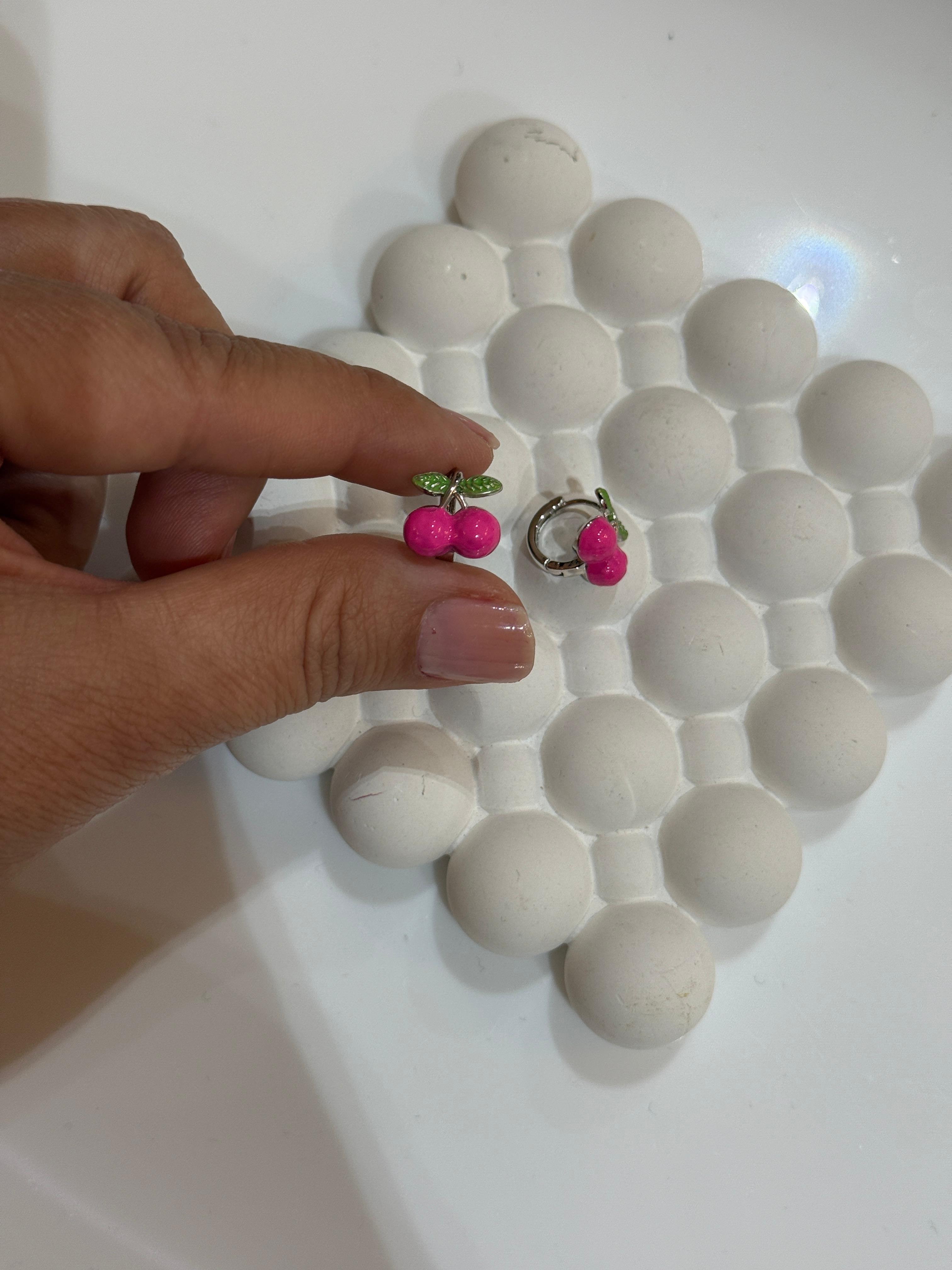Vip 14k Gri Halka Pembe Kiraz Çocuk Küpesi