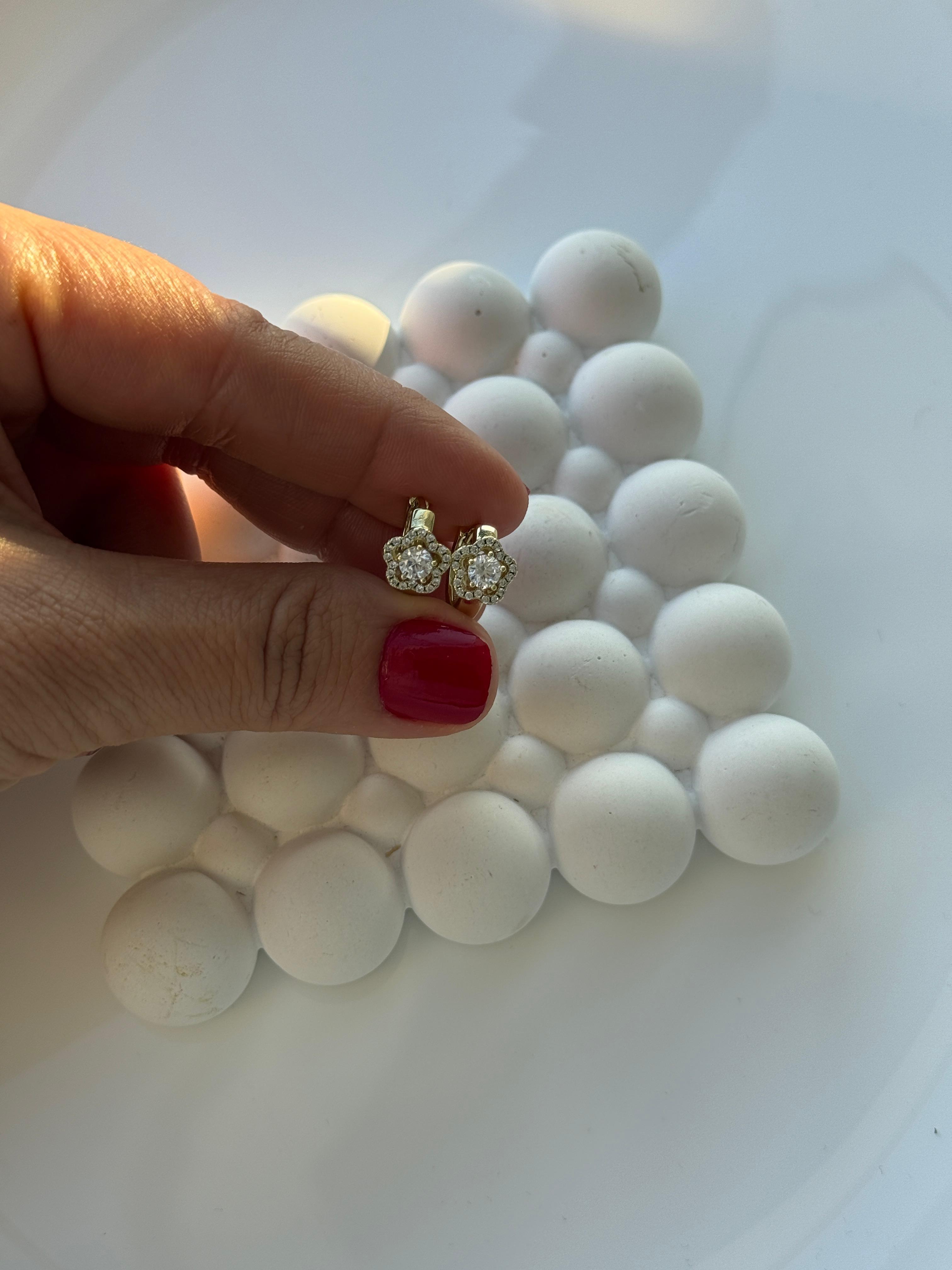 Vip 14k Zirkon Taşlı Çiçek Çocuk Küpe