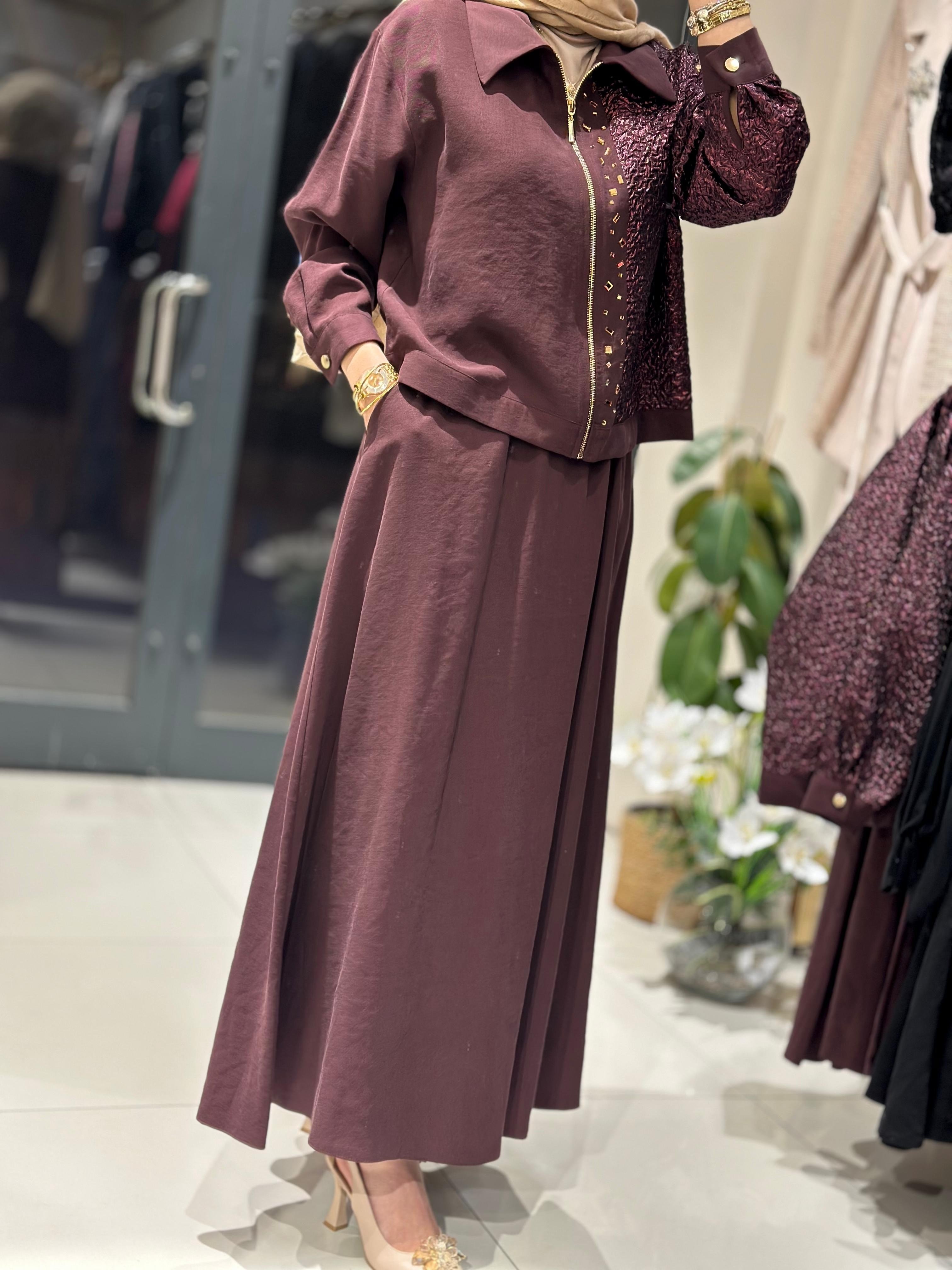 10948 BROKAR DETAYLI ETEKLİ TAKIM