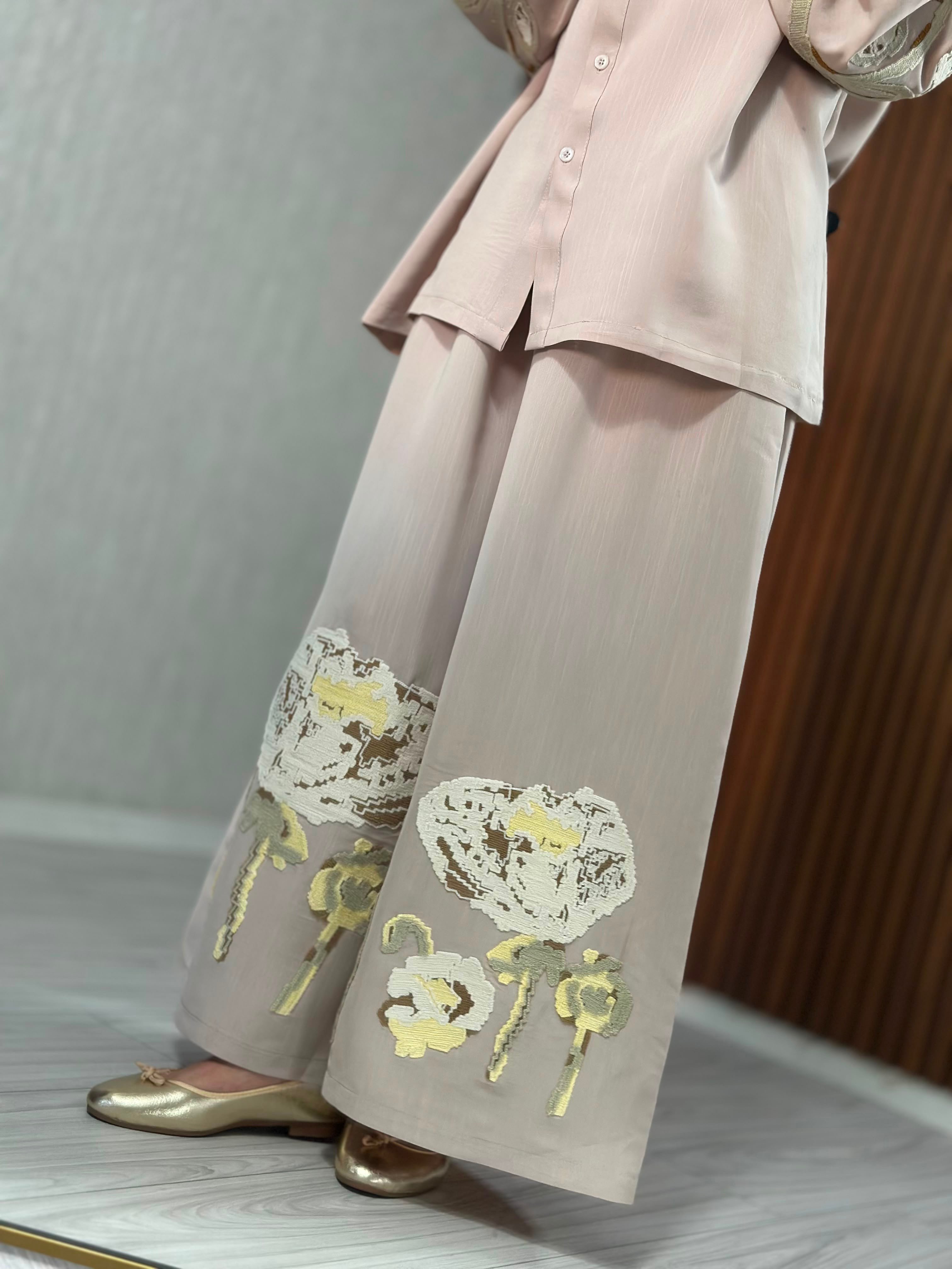 4053 İŞLEMELİ TASARIM CEKET