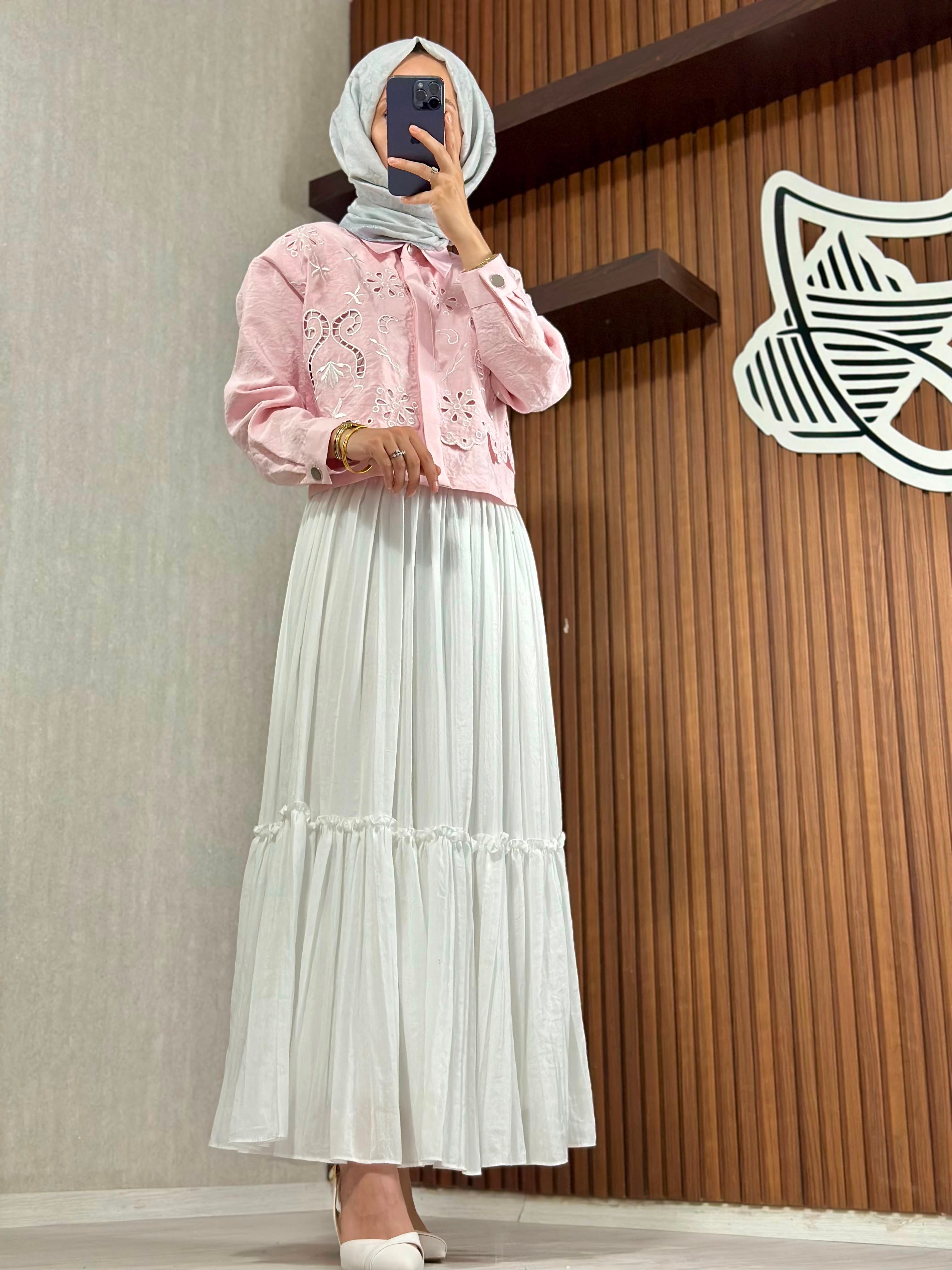 8663 NAKIŞ GÖMLEKLİ ETEK TAKIM