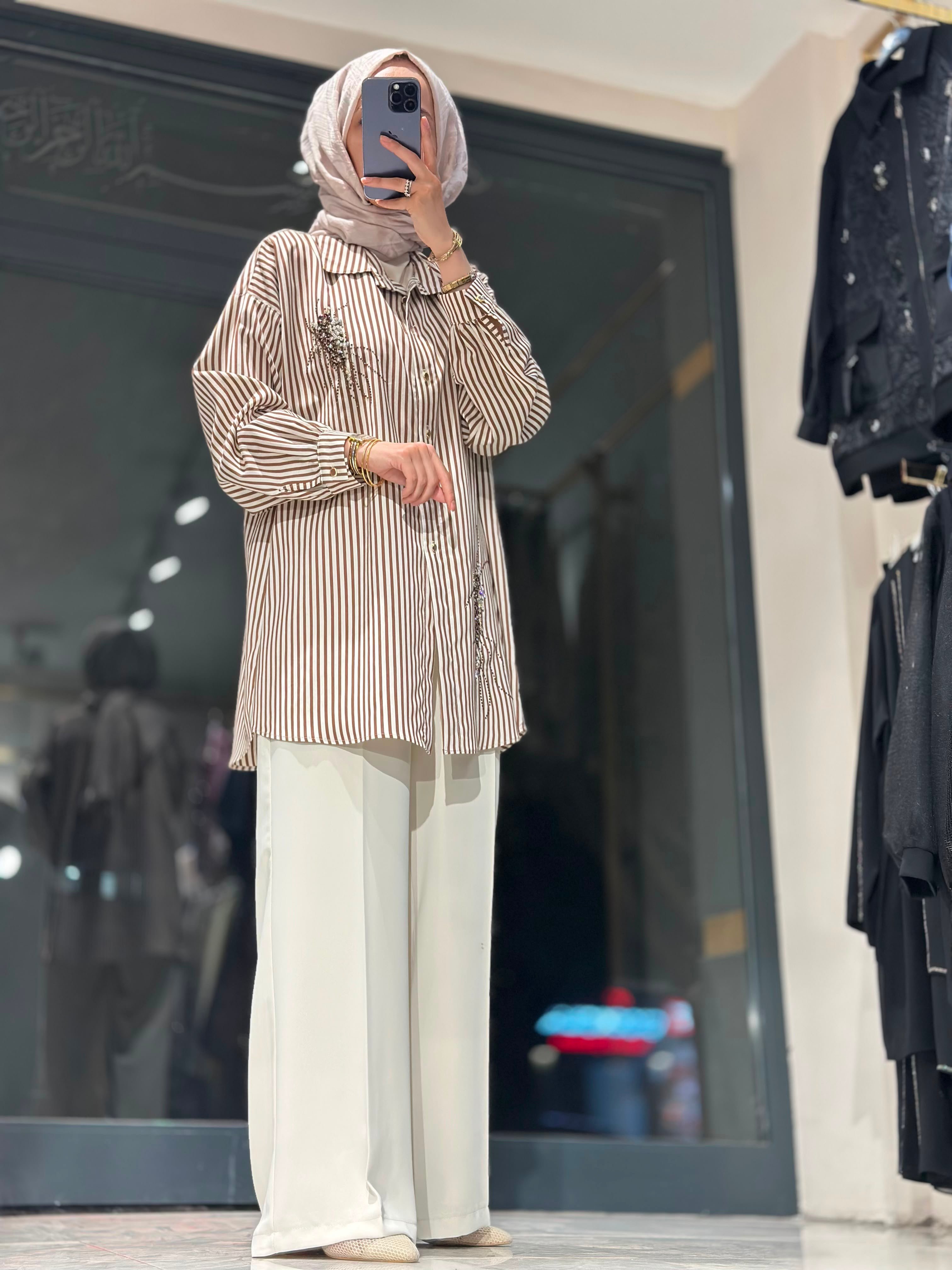 T1080 ÇİZGİLİ TAŞLI GÖMLEK