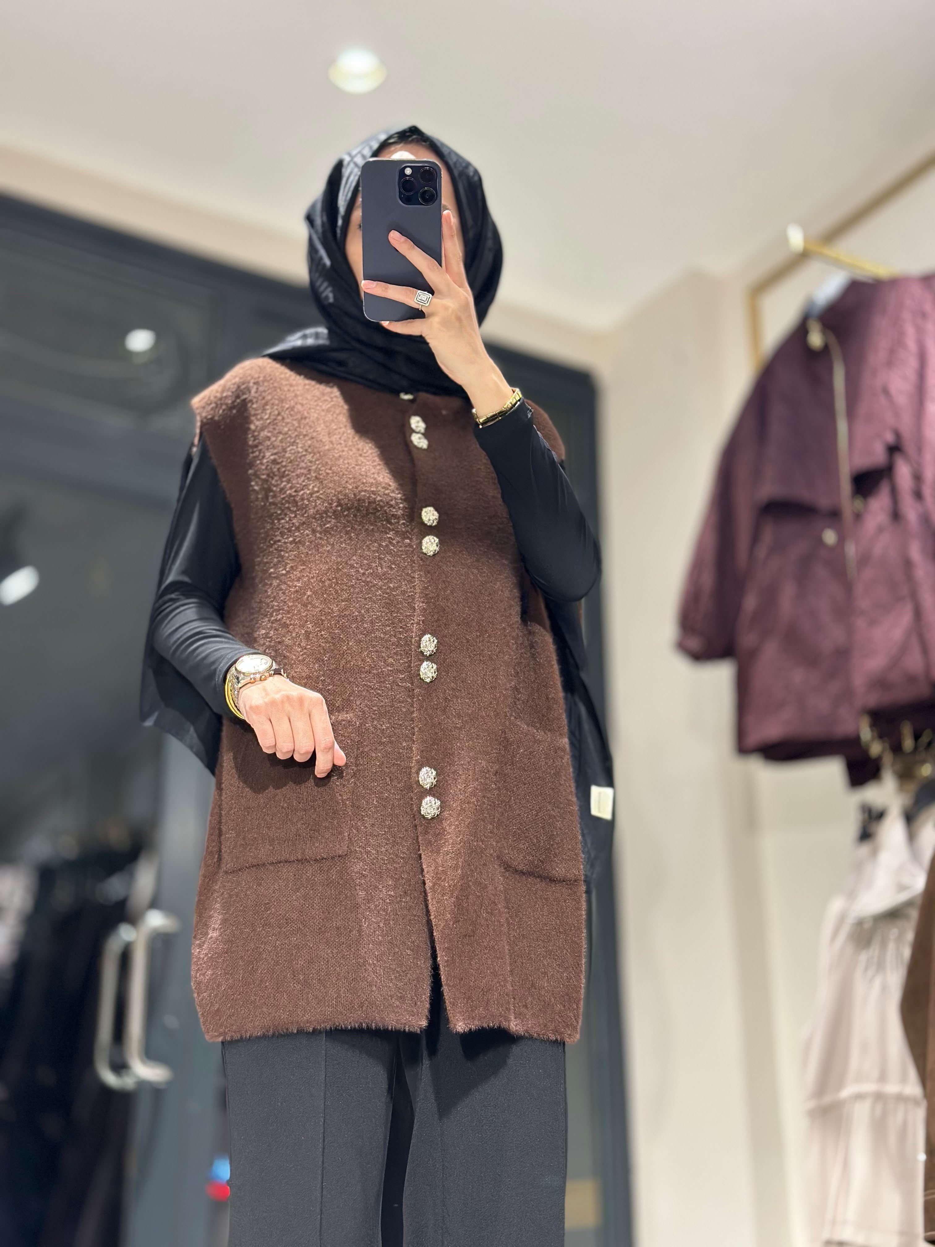 T139 ANGORA YELEK
