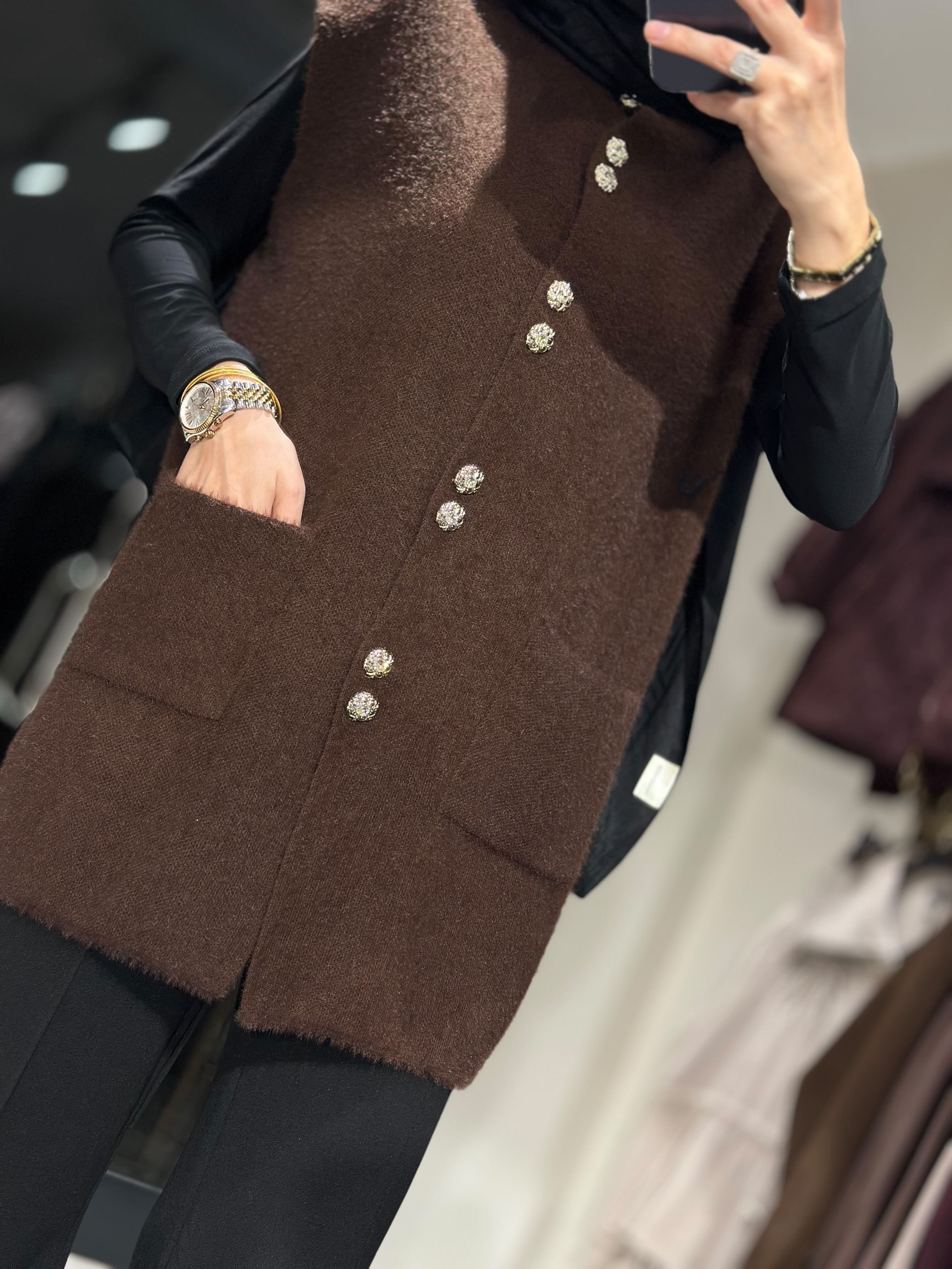 T139 ANGORA YELEK