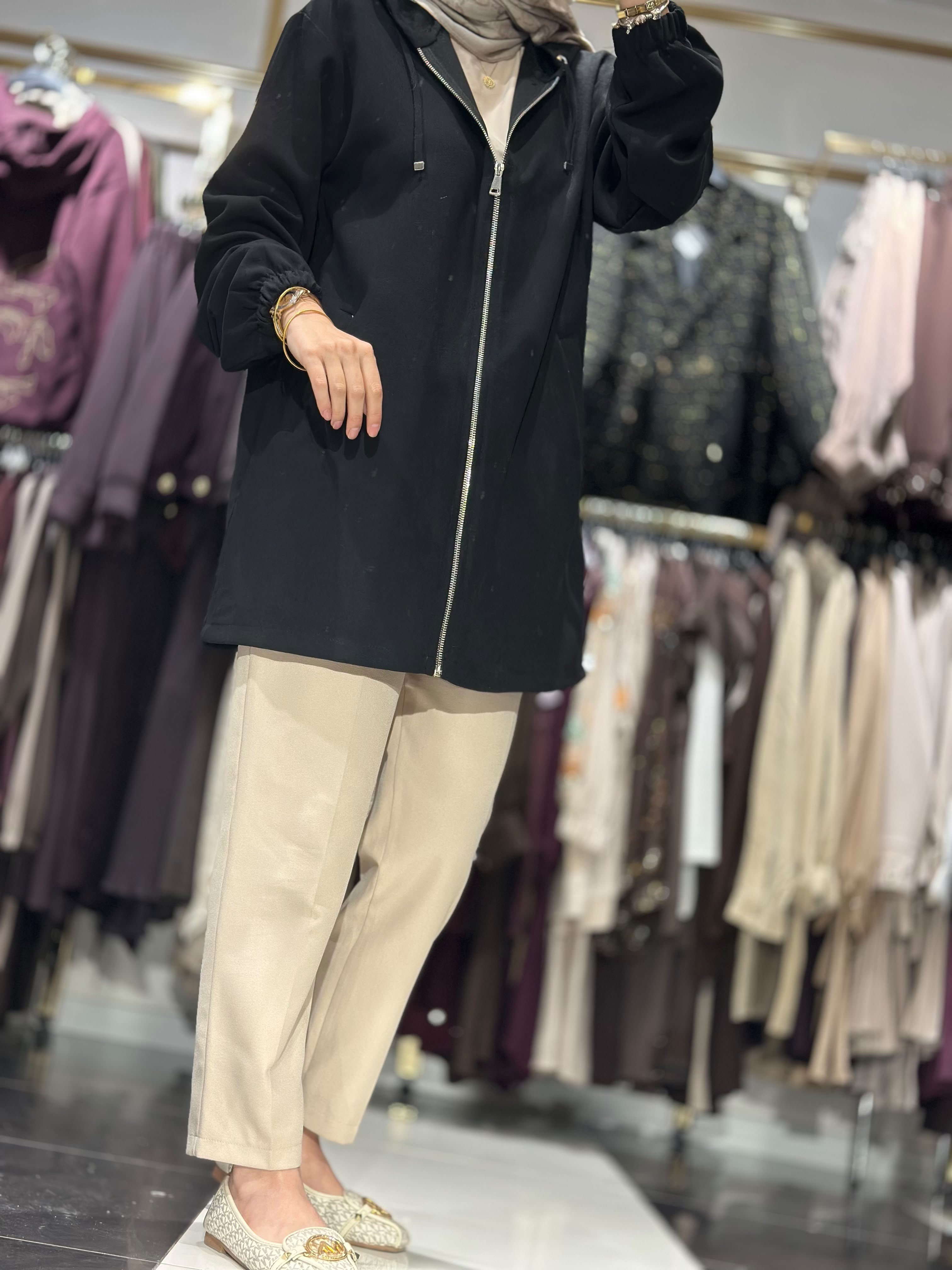 T140 ARKASI ZİNCİR DETAY CEKET