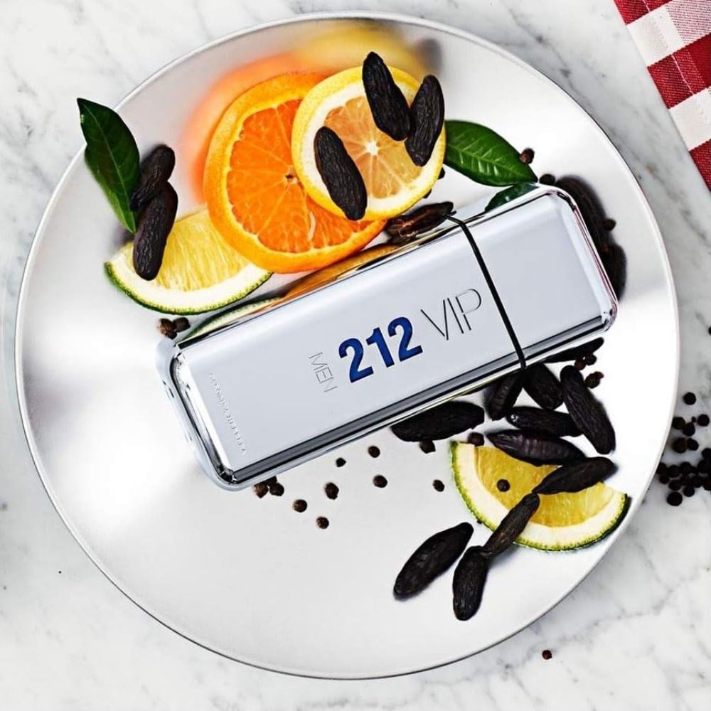 Carolina Herrera 212  Vip Men Edt 100Ml