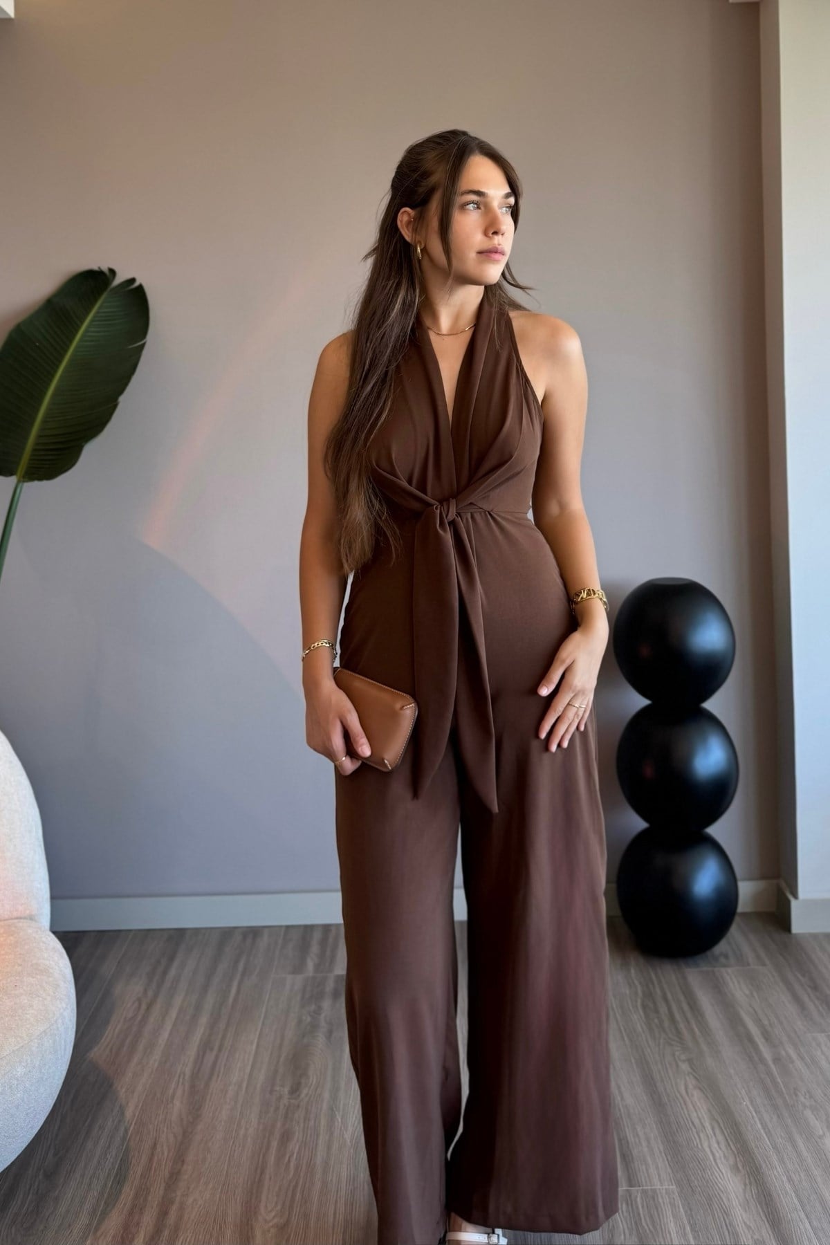 Önden Bağlamalı Kahverengi Bol Paça Tulum