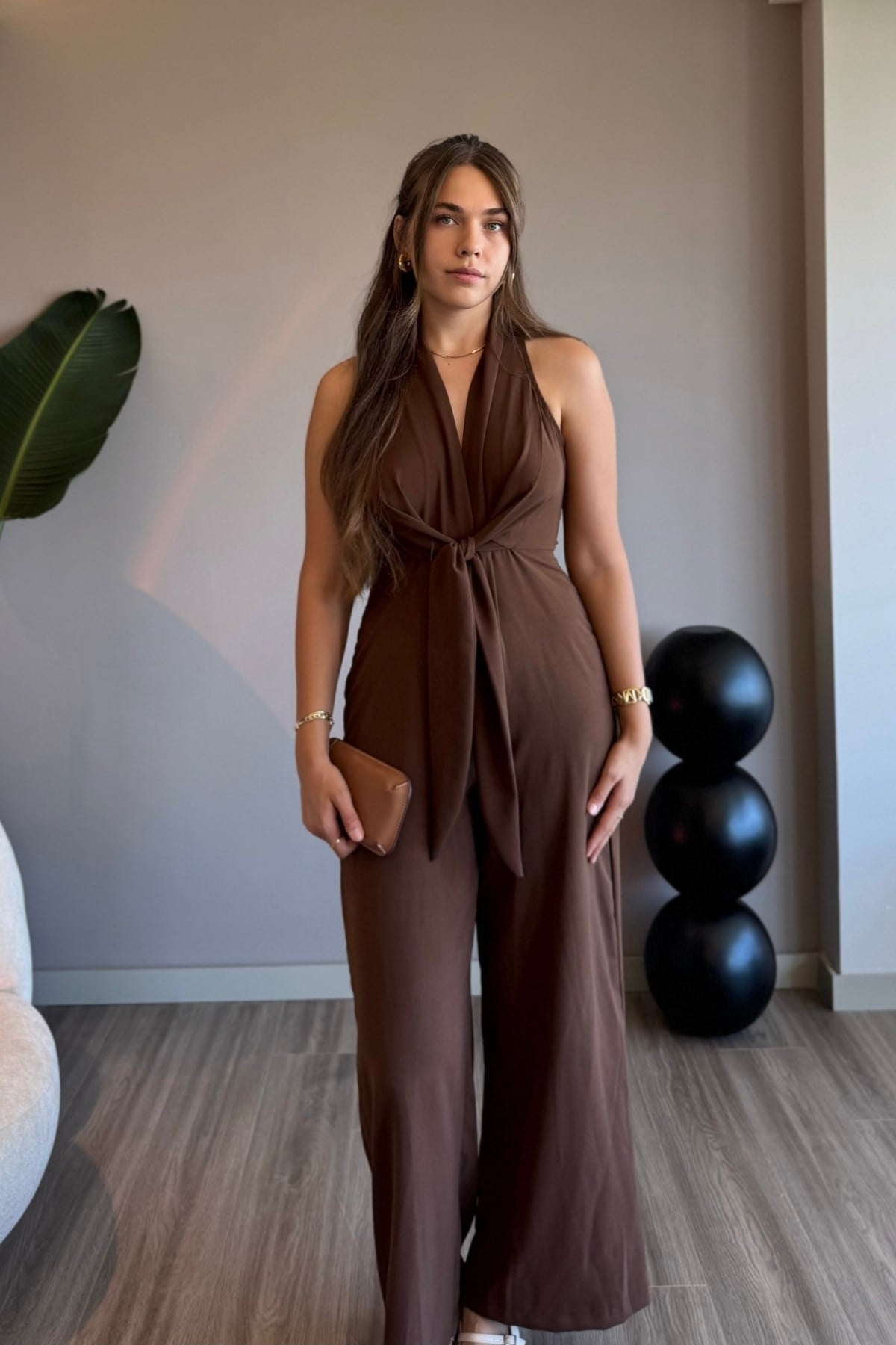 Önden Bağlamalı Kahverengi Bol Paça Tulum